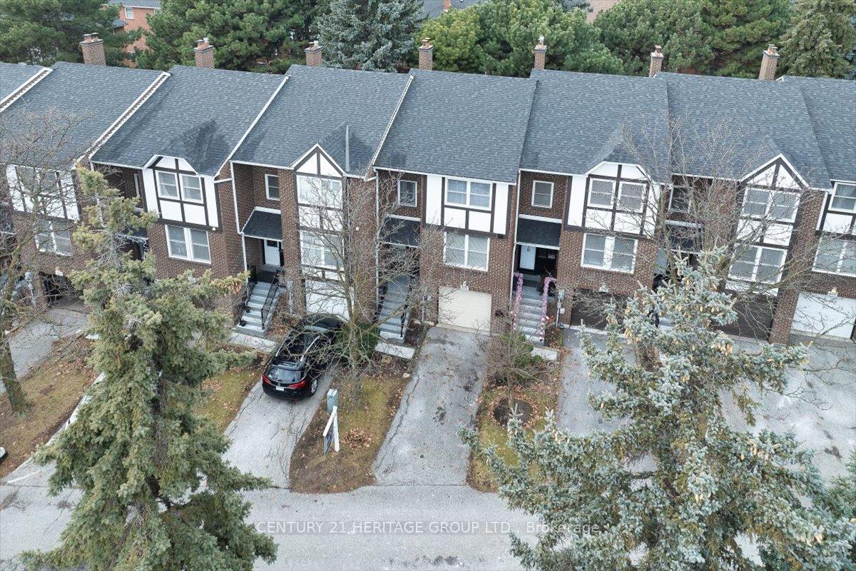 Photo 1 of Unit 45, 318 Simonston Boulevard, Markham, German Mills — HOMEH