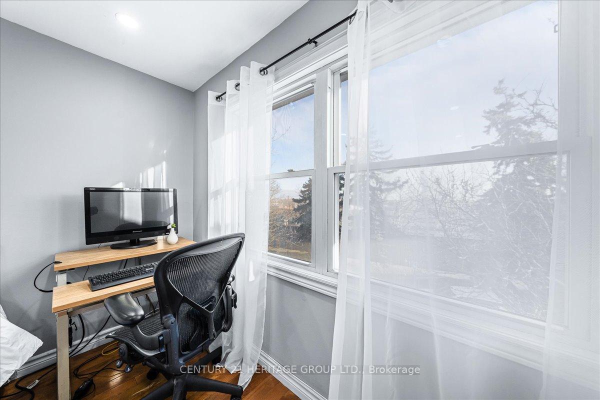 Photo 24 of Unit 45, 318 Simonston Boulevard, Markham, German Mills — HOMEH