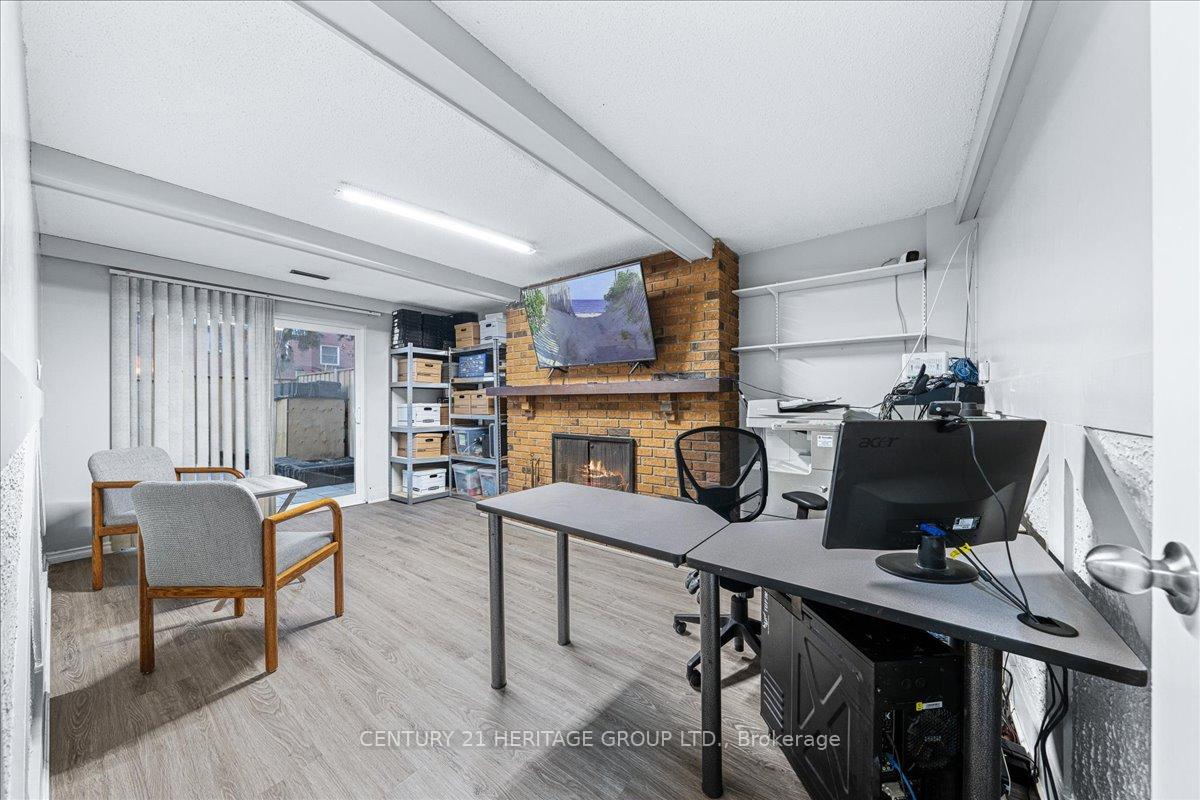 Photo 28 of Unit 45, 318 Simonston Boulevard, Markham, German Mills — HOMEH