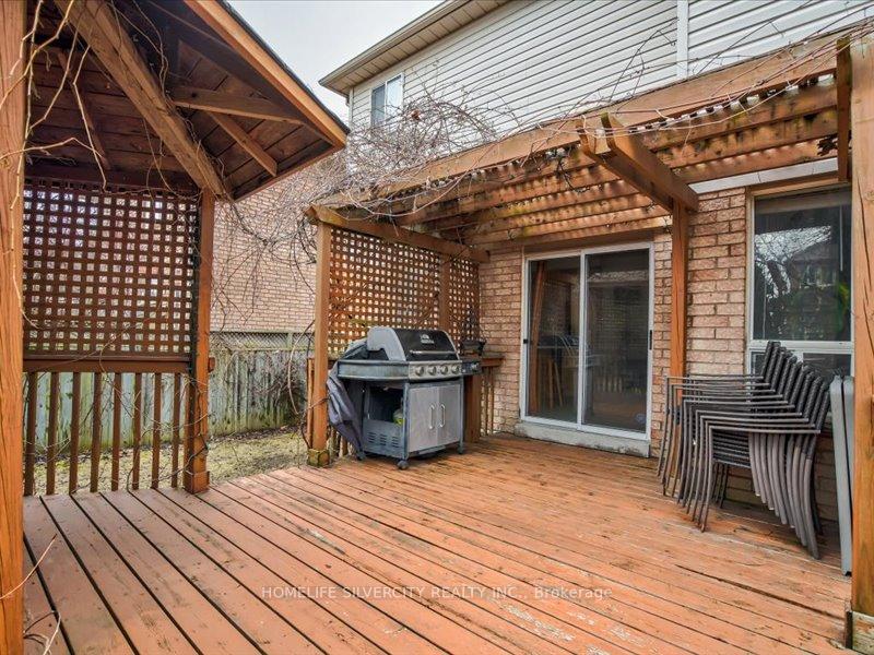 Photo 10 of Unit Main, 3 Tom Edwards Drive, Whitby, Rolling Acres — HOMEH