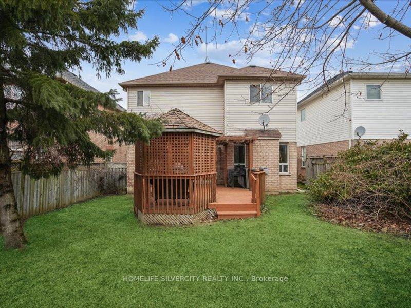 Photo 14 of Unit Main, 3 Tom Edwards Drive, Whitby, Rolling Acres — HOMEH
