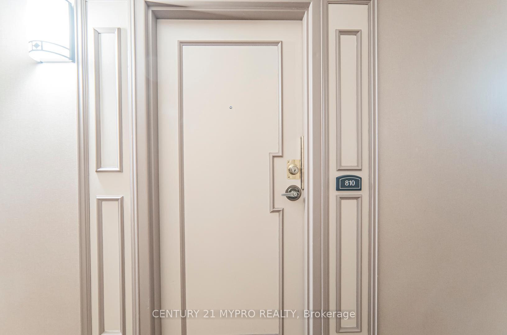 Photo 2 of Unit 810, 120 St. Patrick Street, Toronto, Kensington-Chinatown — HOMEH