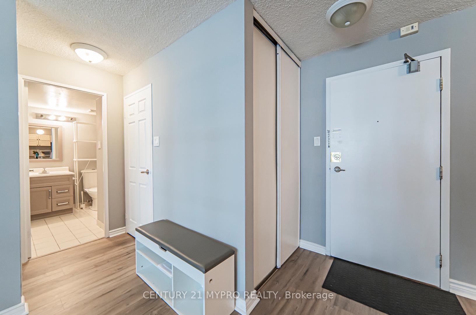 Photo 9 of Unit 810, 120 St. Patrick Street, Toronto, Kensington-Chinatown — HOMEH