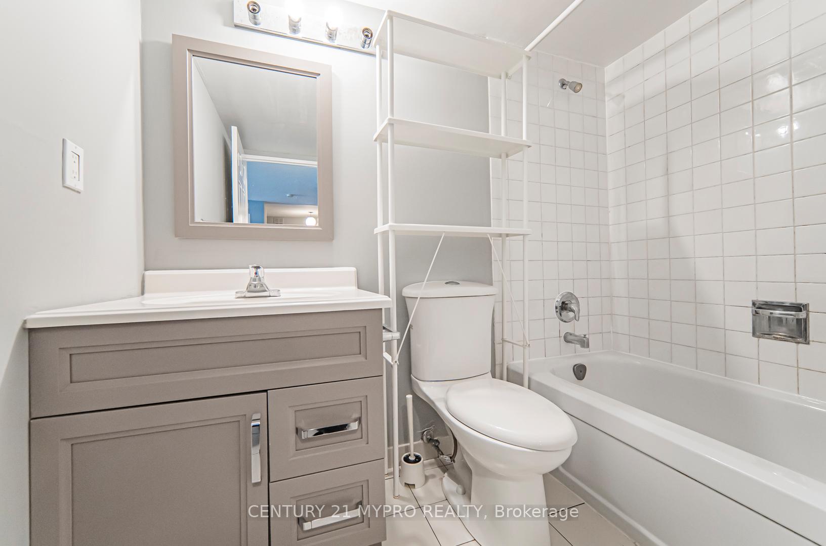 Photo 10 of Unit 810, 120 St. Patrick Street, Toronto, Kensington-Chinatown — HOMEH