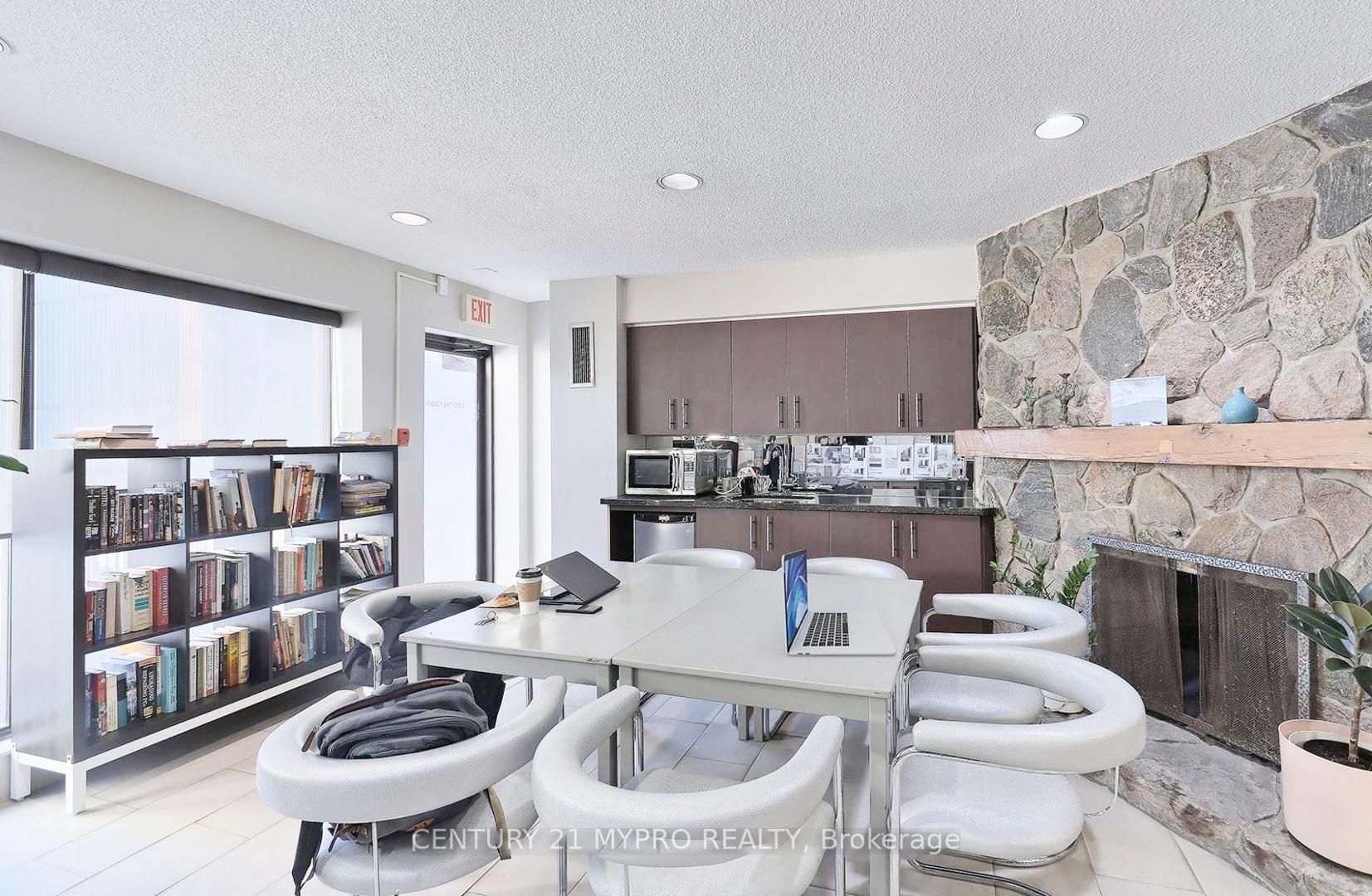 Photo 22 of Unit 810, 120 St. Patrick Street, Toronto, Kensington-Chinatown — HOMEH