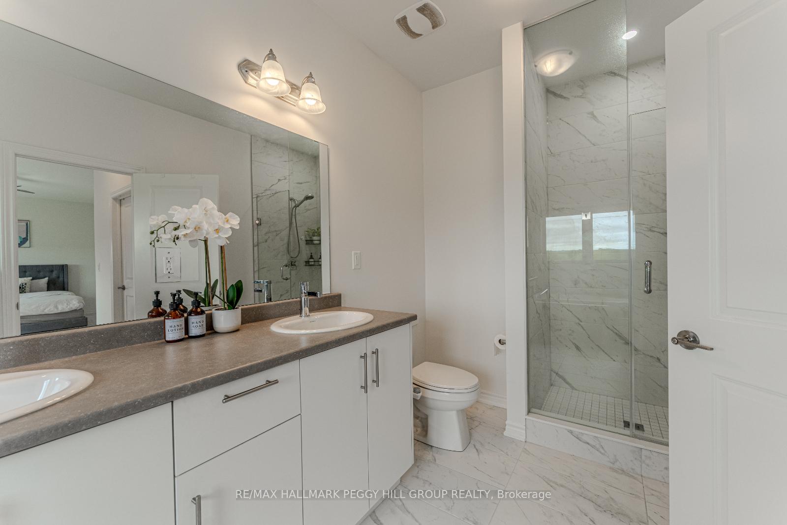 Photo 15 of 258 Madelaine Drive, Barrie, Rural Barrie Southeast — HOMEH