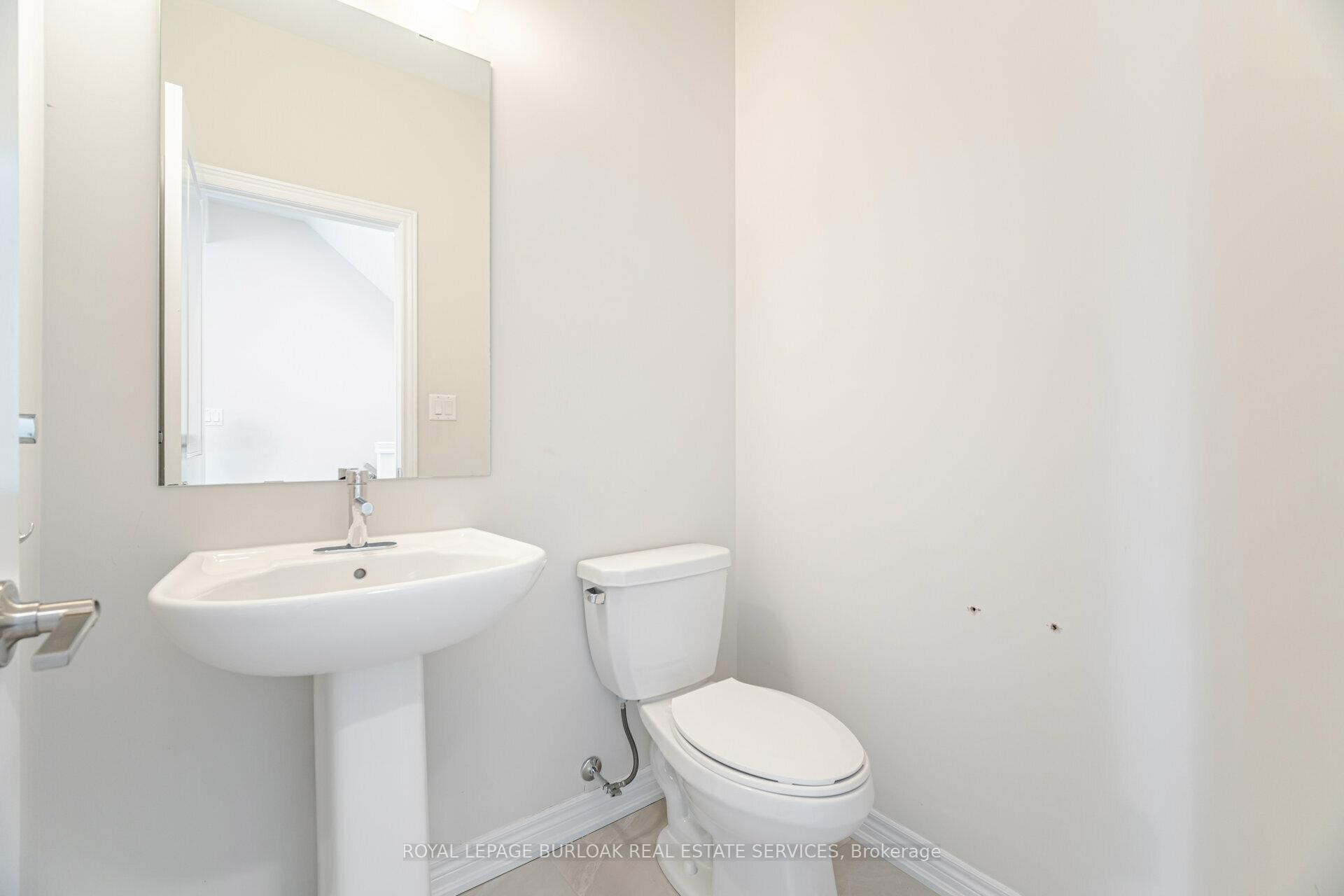 Photo 15 of Unit 9, 288 Glover Road, Hamilton, Fruitland — HOMEH