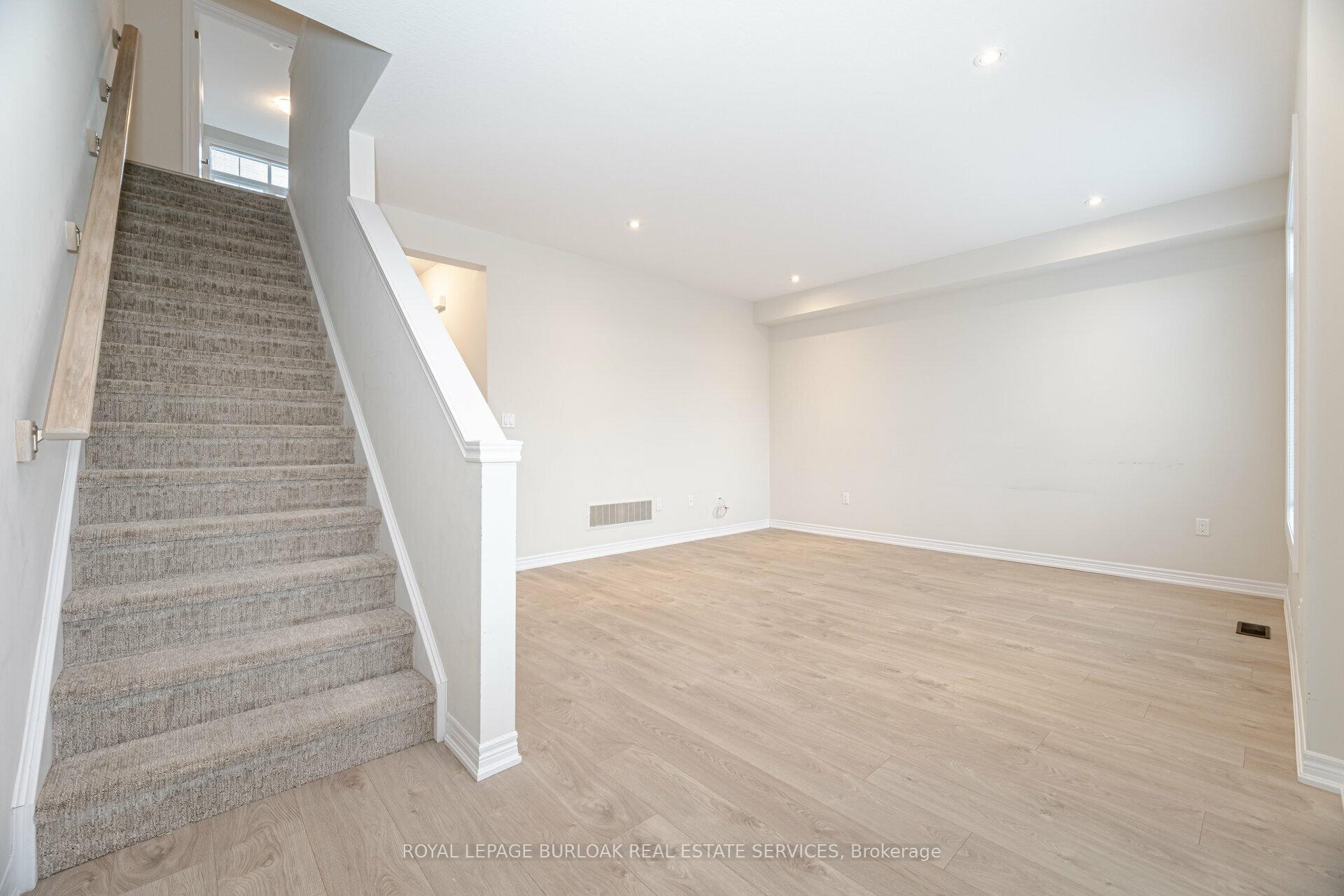 Photo 23 of Unit 9, 288 Glover Road, Hamilton, Fruitland — HOMEH