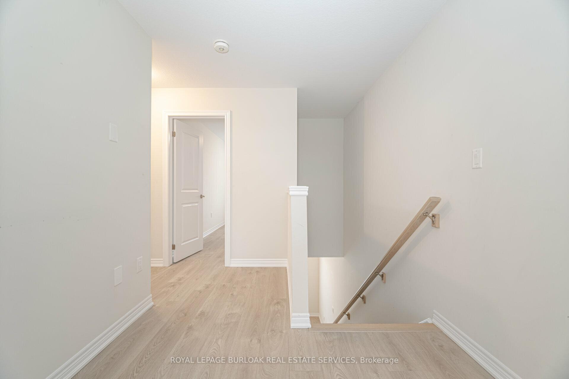 Photo 20 of Unit 9, 288 Glover Road, Hamilton, Fruitland — HOMEH