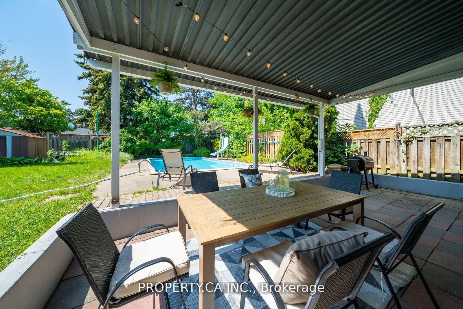 Photo 18 of Unit Upper, 108 Delmar Drive, Hamilton, Buchanan — HOMEH