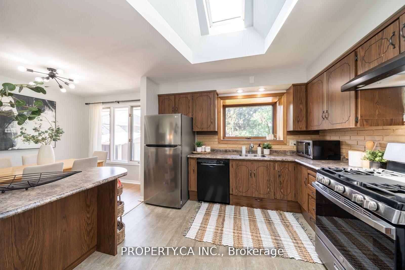 Photo 17 of Unit Upper, 108 Delmar Drive, Hamilton, Buchanan — HOMEH