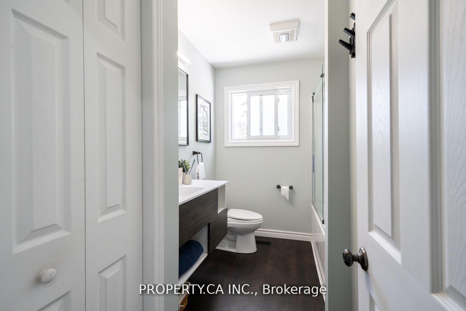 Photo 23 of Unit Upper, 108 Delmar Drive, Hamilton, Buchanan — HOMEH