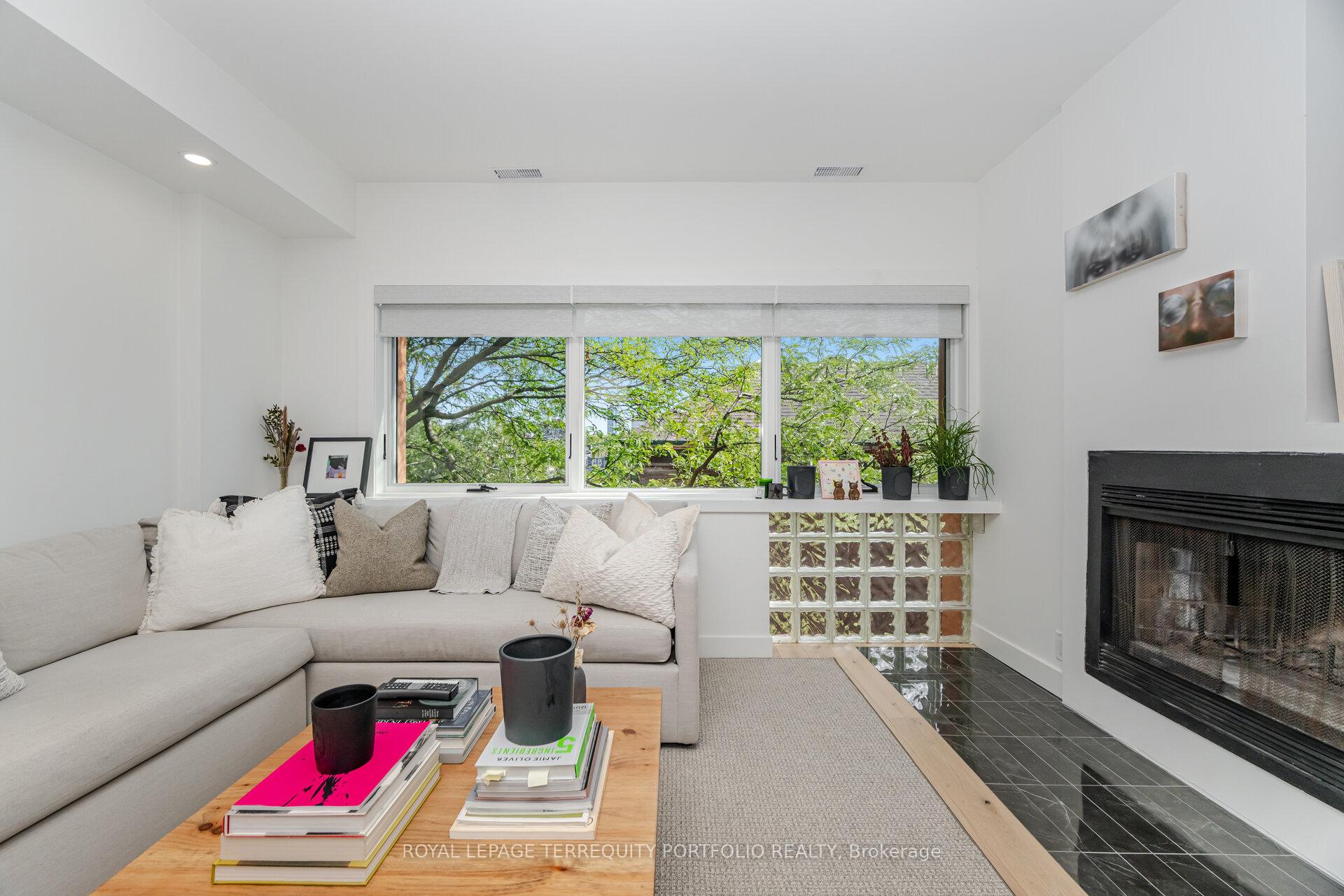 Photo 14 of Unit 201, 34 Claremont Street, Toronto, Trinity-Bellwoods — HOMEH