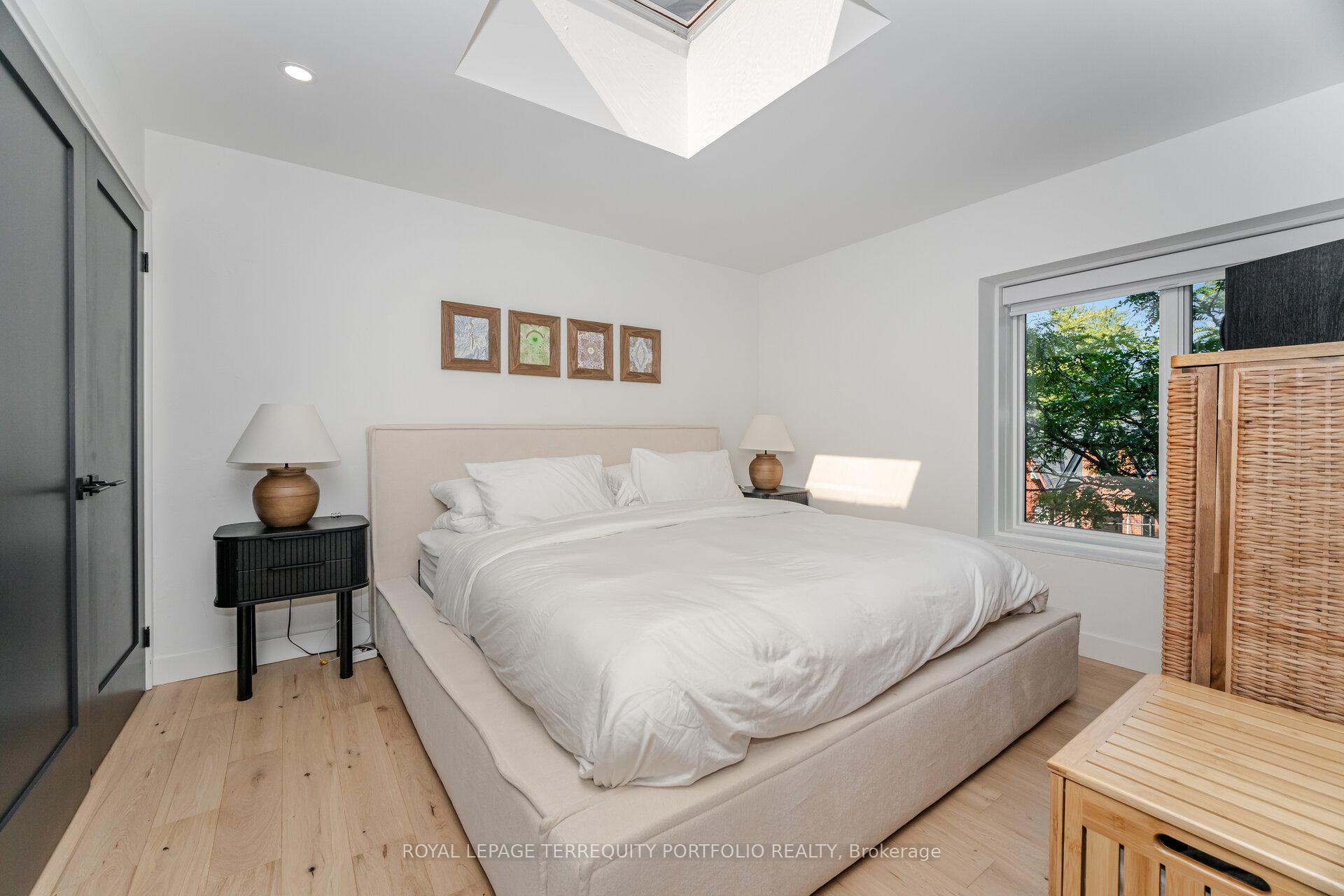 Photo 12 of Unit 201, 34 Claremont Street, Toronto, Trinity-Bellwoods — HOMEH