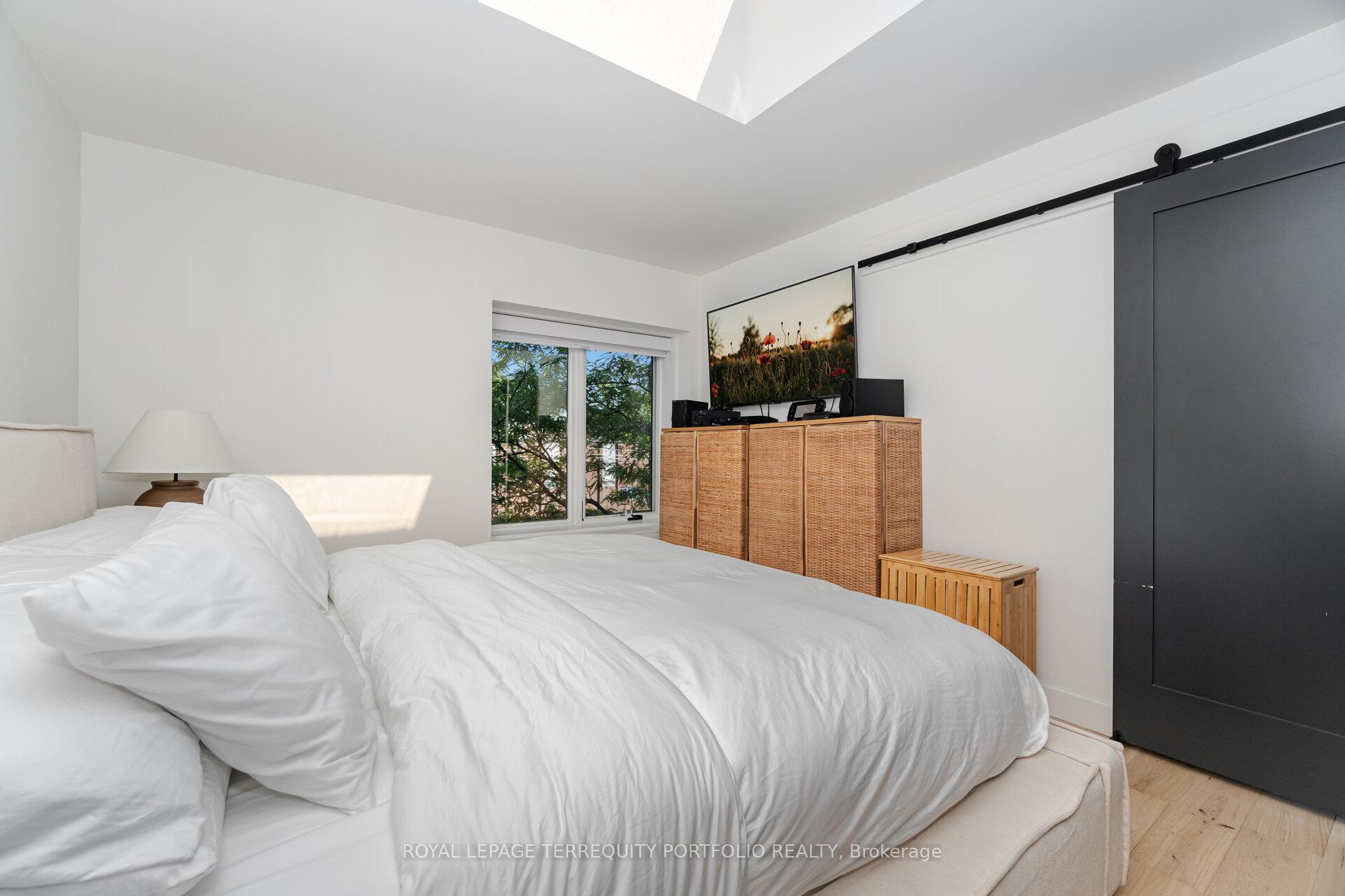 Photo 15 of Unit 201, 34 Claremont Street, Toronto, Trinity-Bellwoods — HOMEH