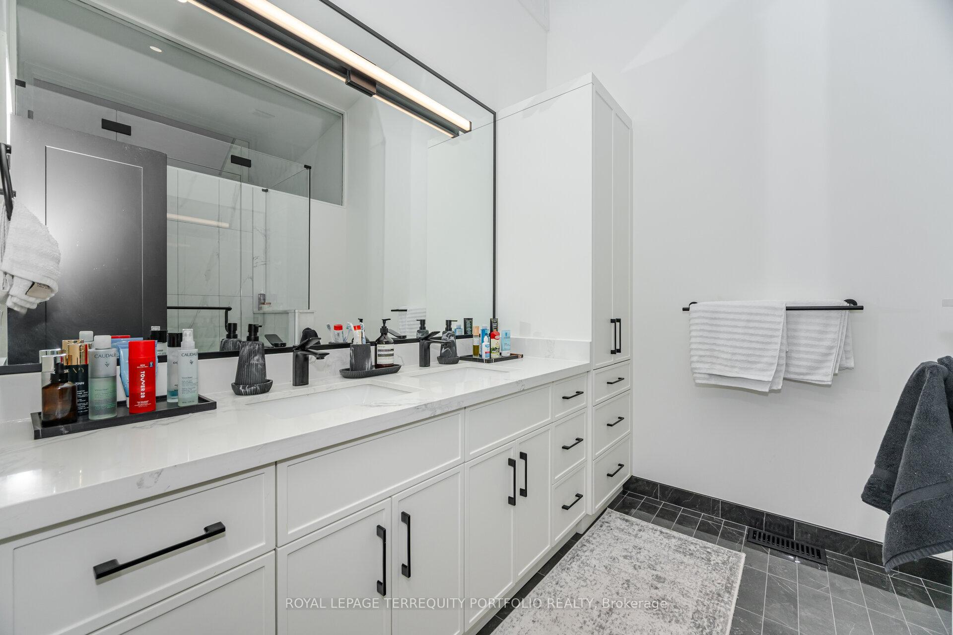 Photo 6 of Unit 201, 34 Claremont Street, Toronto, Trinity-Bellwoods — HOMEH