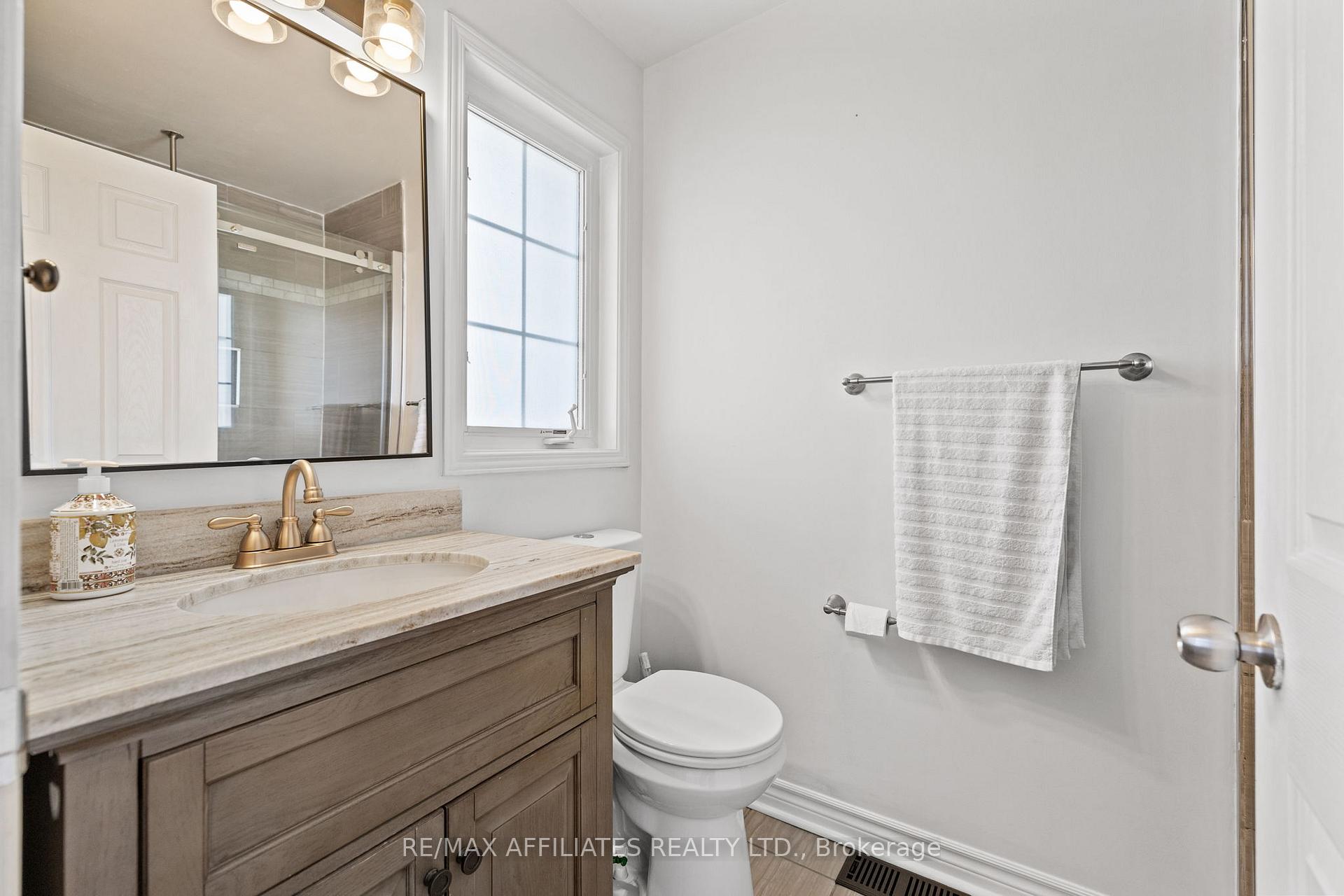 Photo 15 of 352 Copperfield Crescent, Ottawa, Barrhaven - Cedargrove/Fraserdale — HOMEH