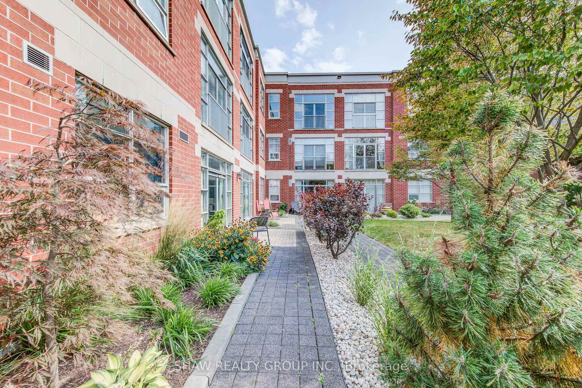 Photo 24 of Unit 110, 165 Duke Street E, Kitchener — HOMEH