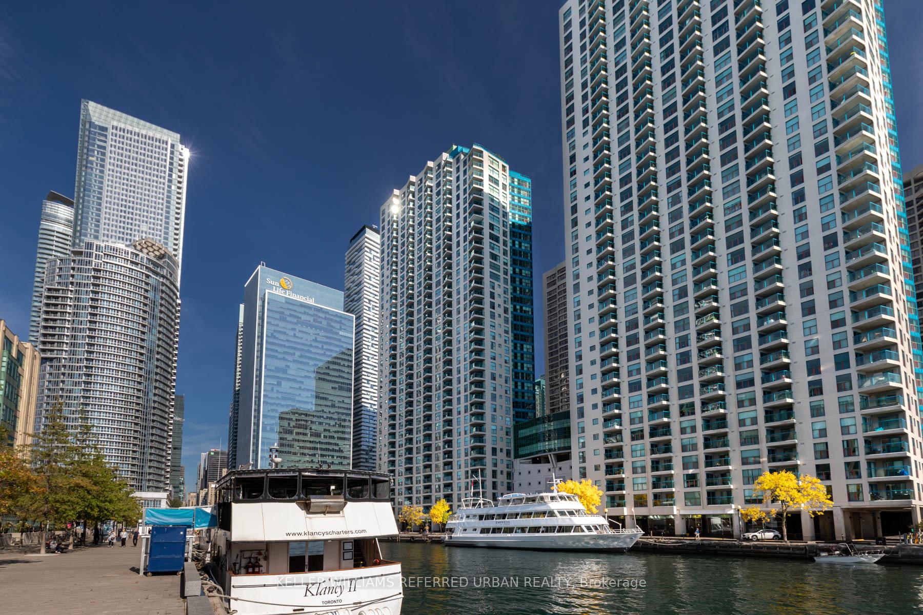 Front of Unit 302, 77 Harbour Square