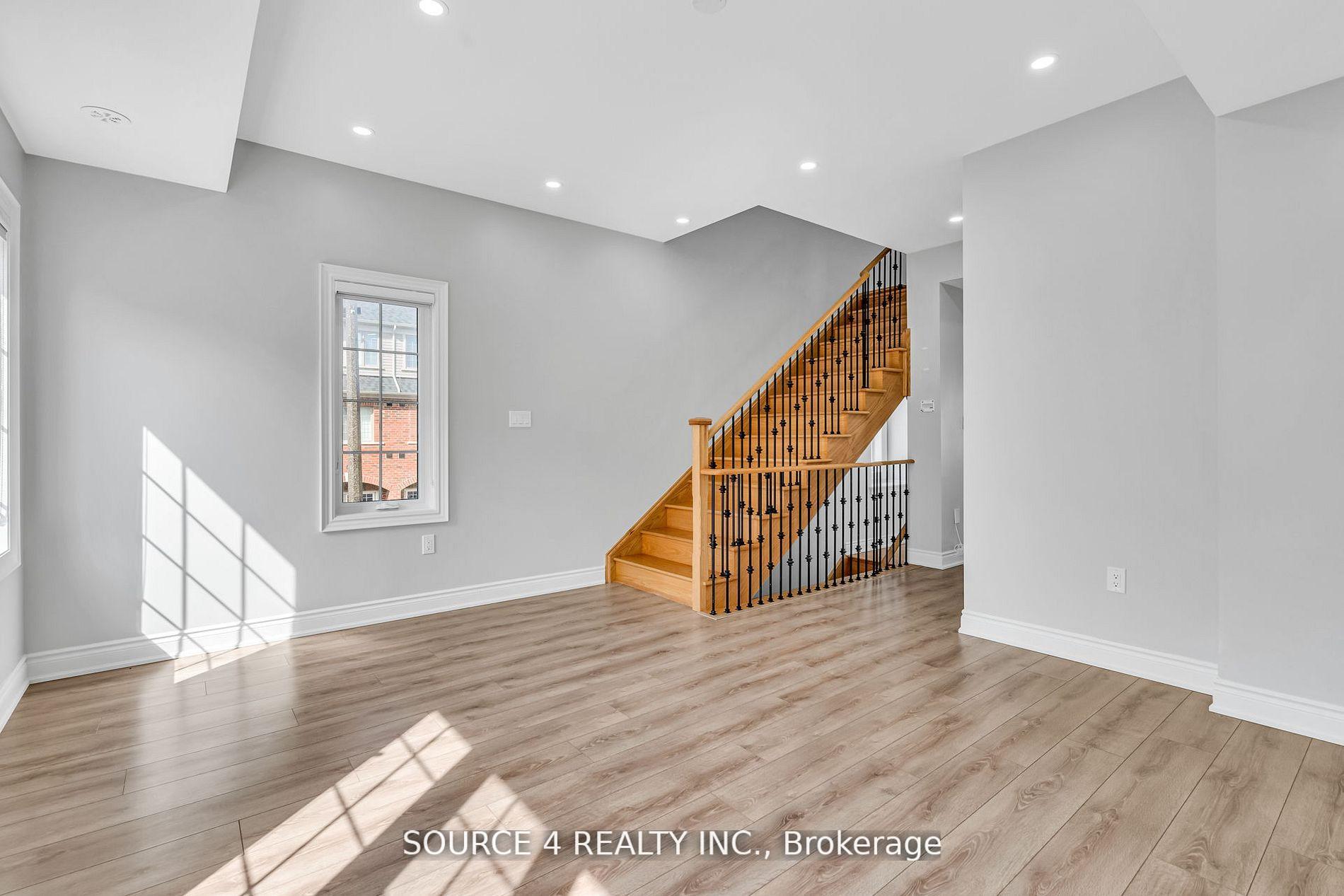 Photo 11 of Unit 107, 2563 Larida Path, Oshawa, Windfields — HOMEH