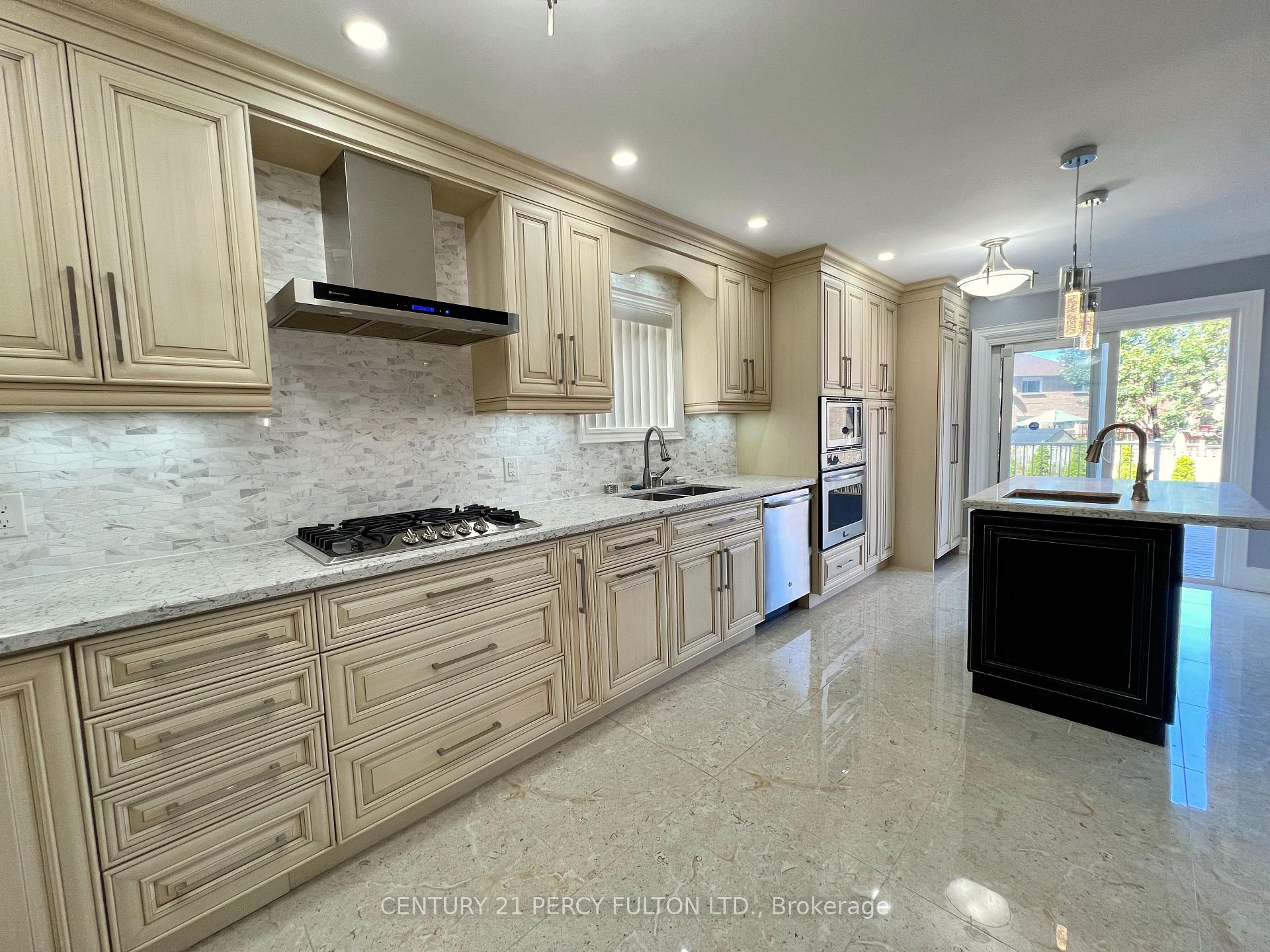 Photo 23 of Unit Upper, 63 Mindy Crescent, Markham, Middlefield — HOMEH