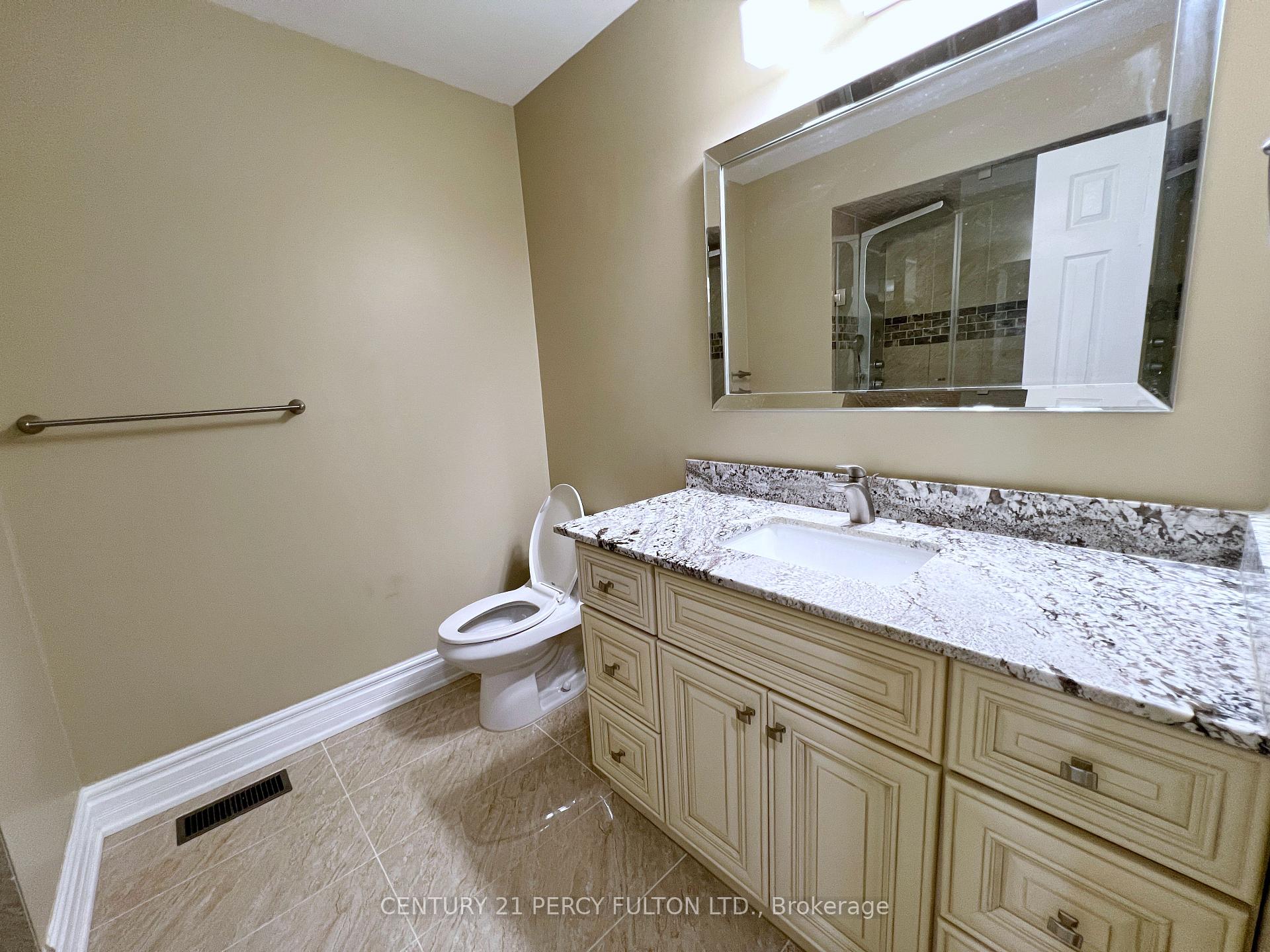 Photo 11 of Unit Upper, 63 Mindy Crescent, Markham, Middlefield — HOMEH