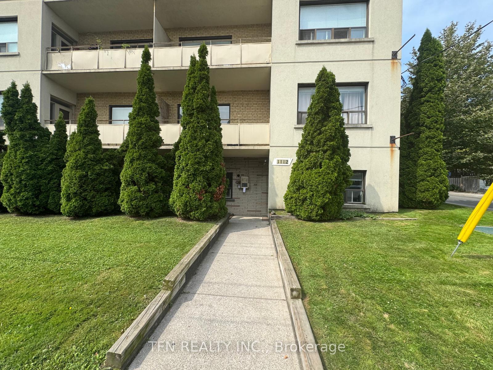 Photo 7 of Unit 102, 1112 Avenue Road, Toronto, Lawrence Park South — HOMEH