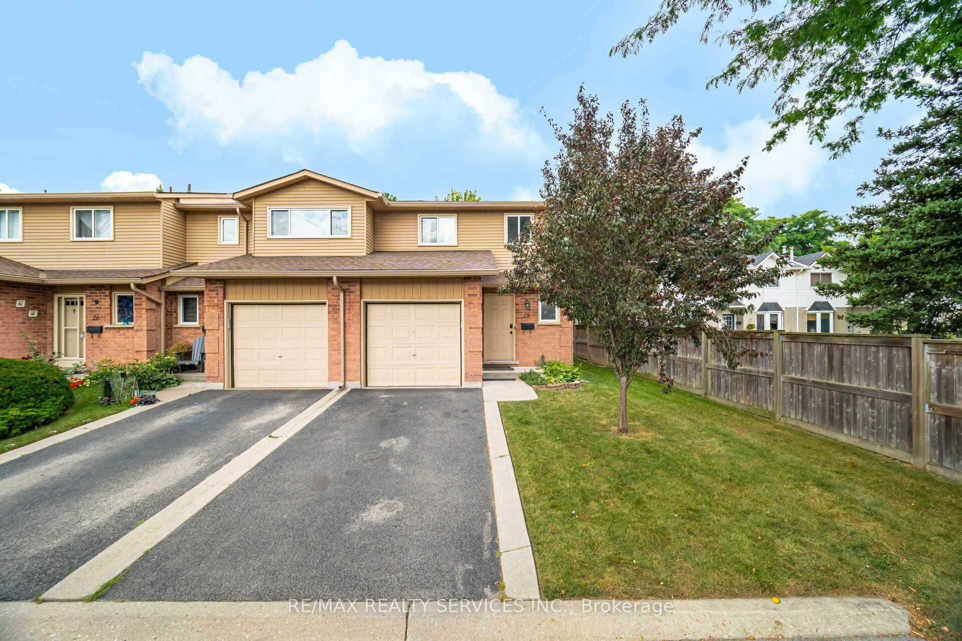 Photo 7 of Unit 28, 1675 Upper Gage Avenue, Hamilton, Broughton — HOMEH