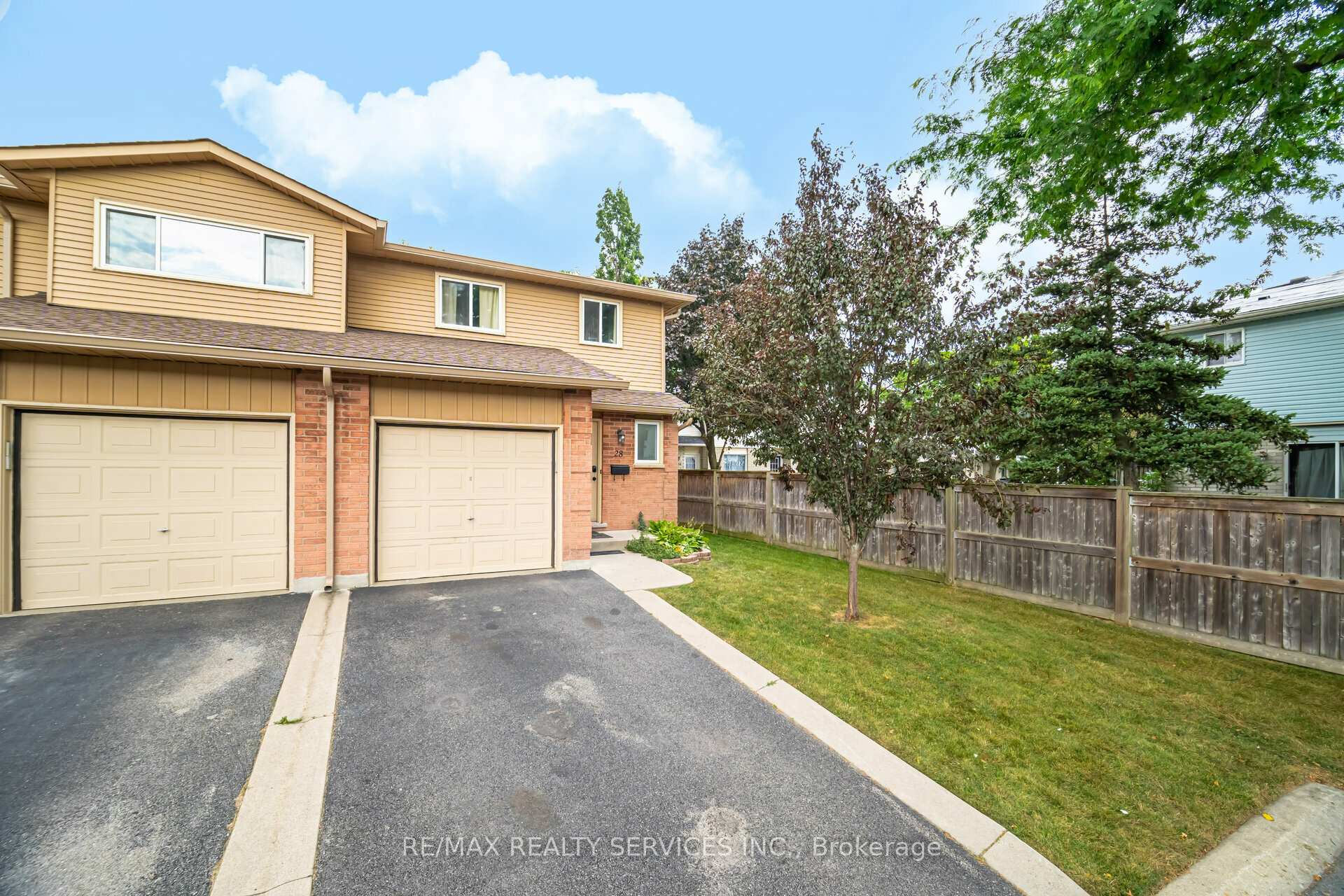 Photo 6 of Unit 28, 1675 Upper Gage Avenue, Hamilton, Broughton — HOMEH