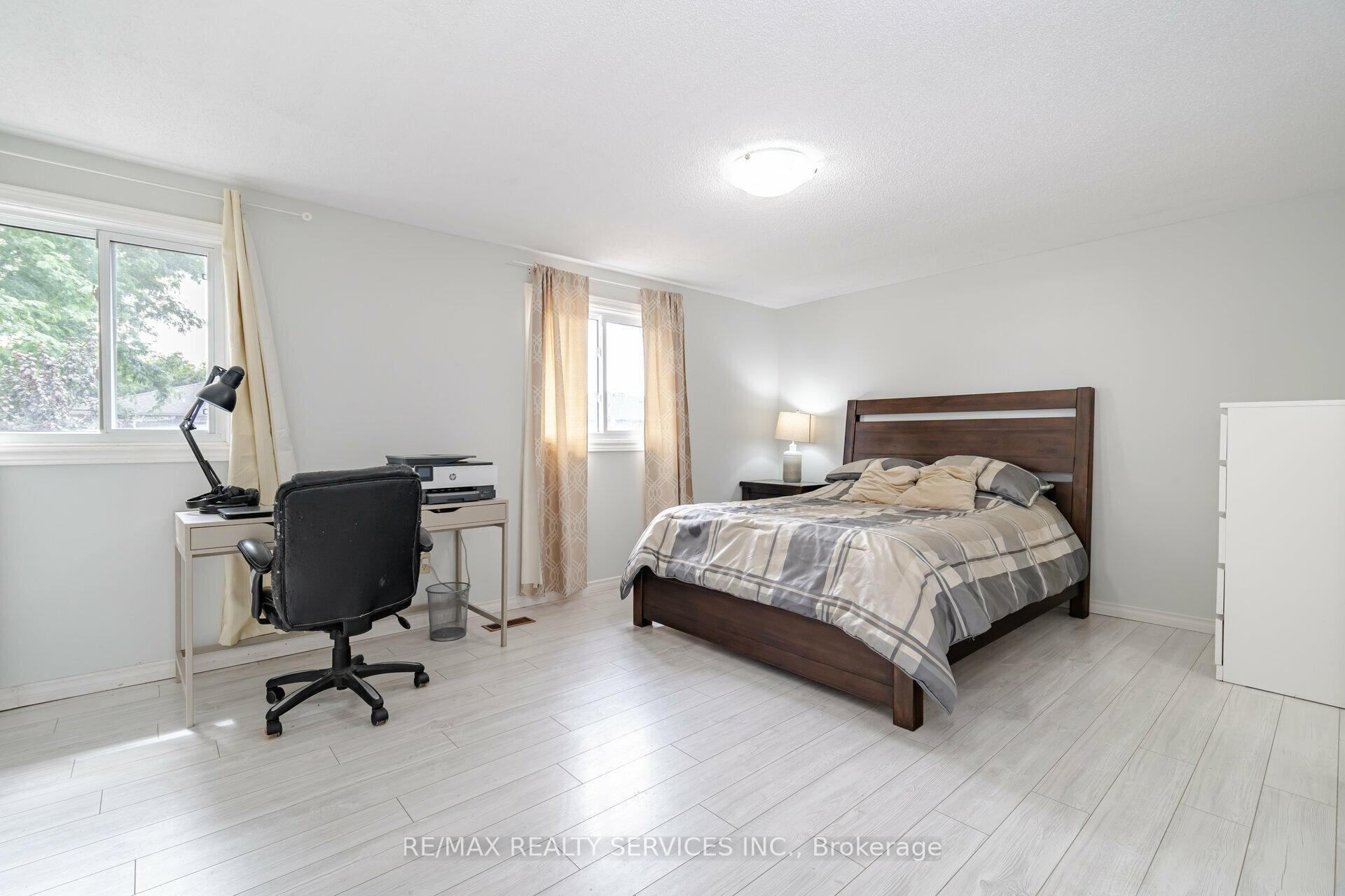 Photo 12 of Unit 28, 1675 Upper Gage Avenue, Hamilton, Broughton — HOMEH