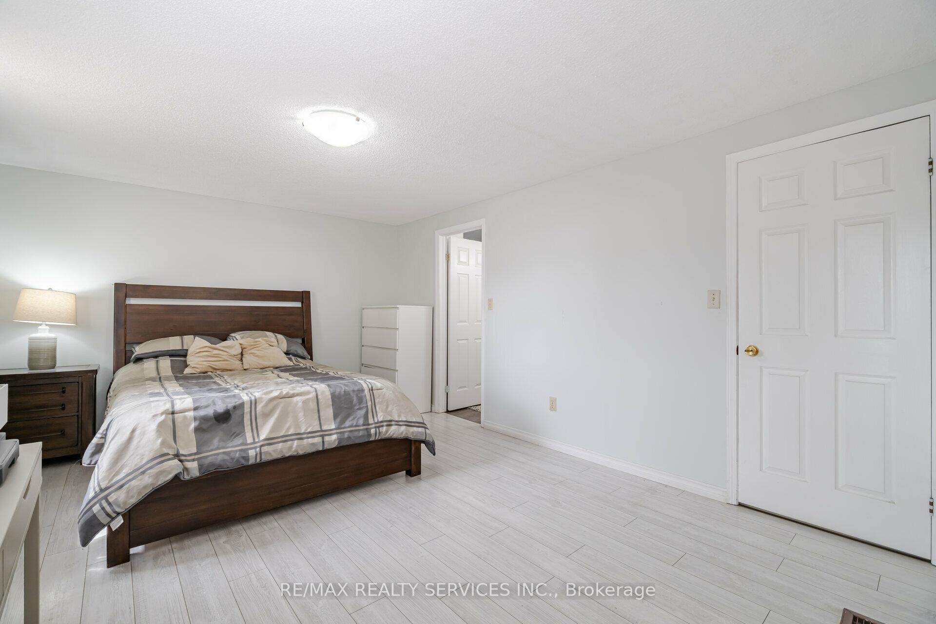 Photo 22 of Unit 28, 1675 Upper Gage Avenue, Hamilton, Broughton — HOMEH