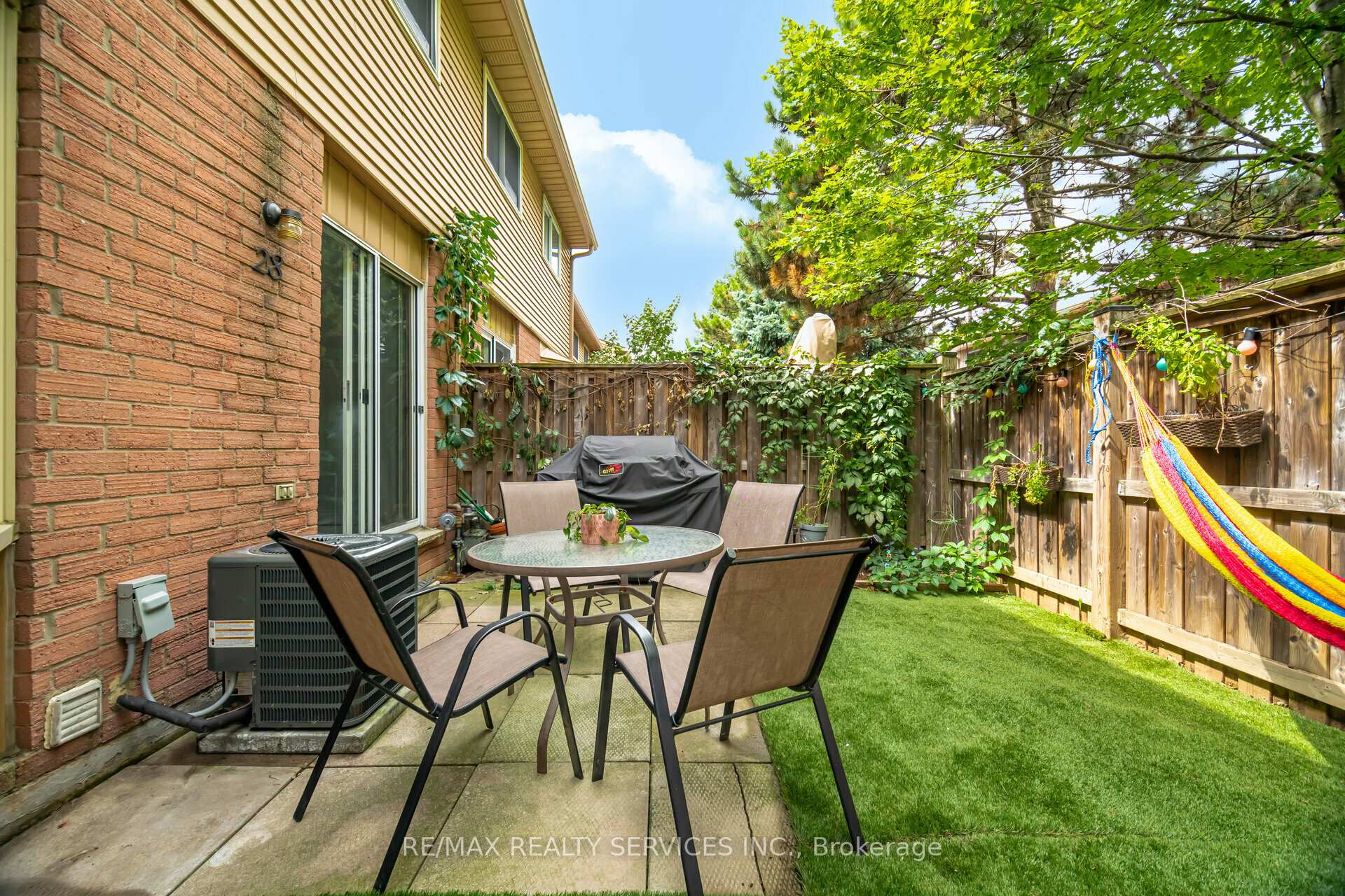 Photo 39 of Unit 28, 1675 Upper Gage Avenue, Hamilton, Broughton — HOMEH