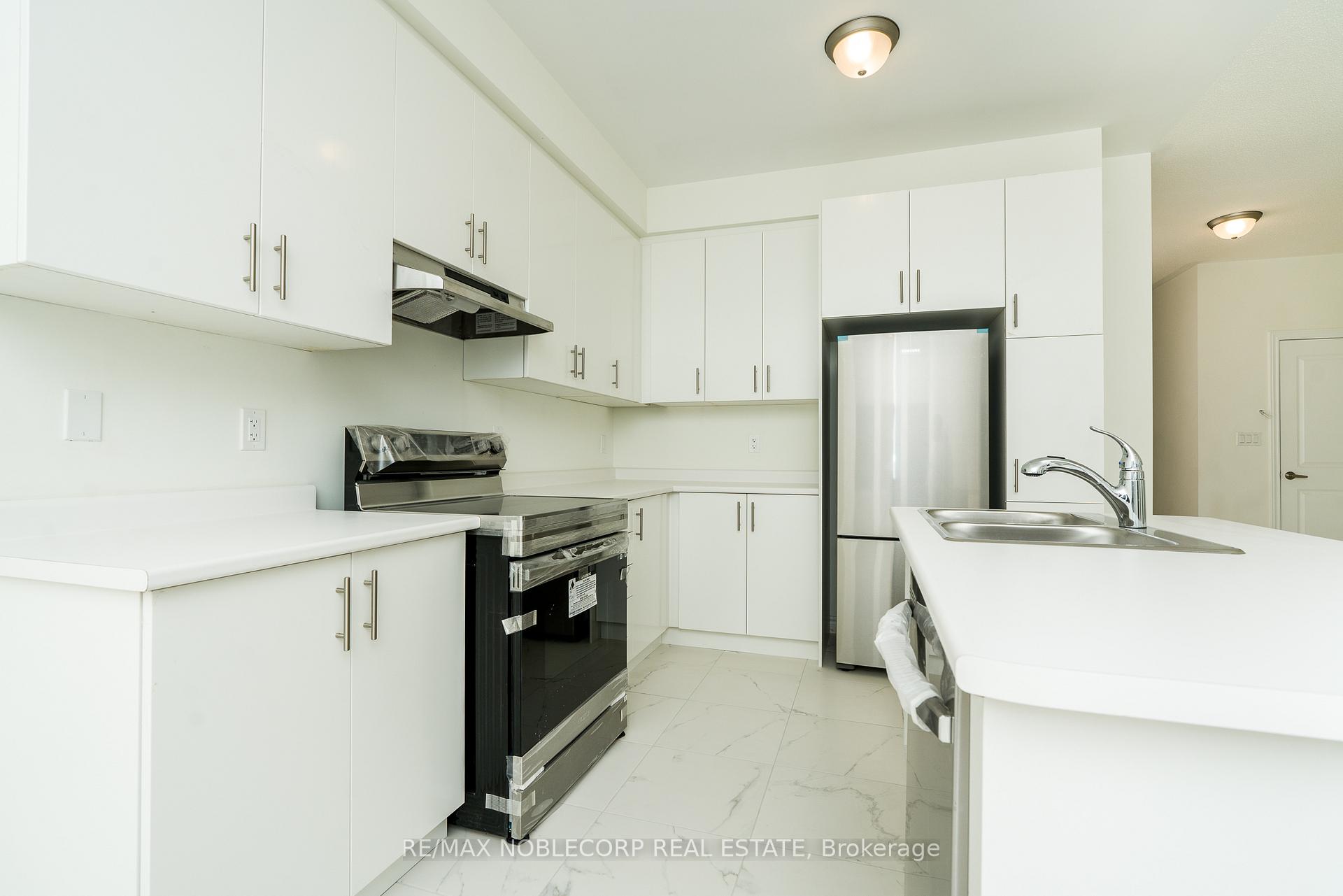Photo 15 of 139 Sapphire Way, Thorold, Rolling Meadows — HOMEH