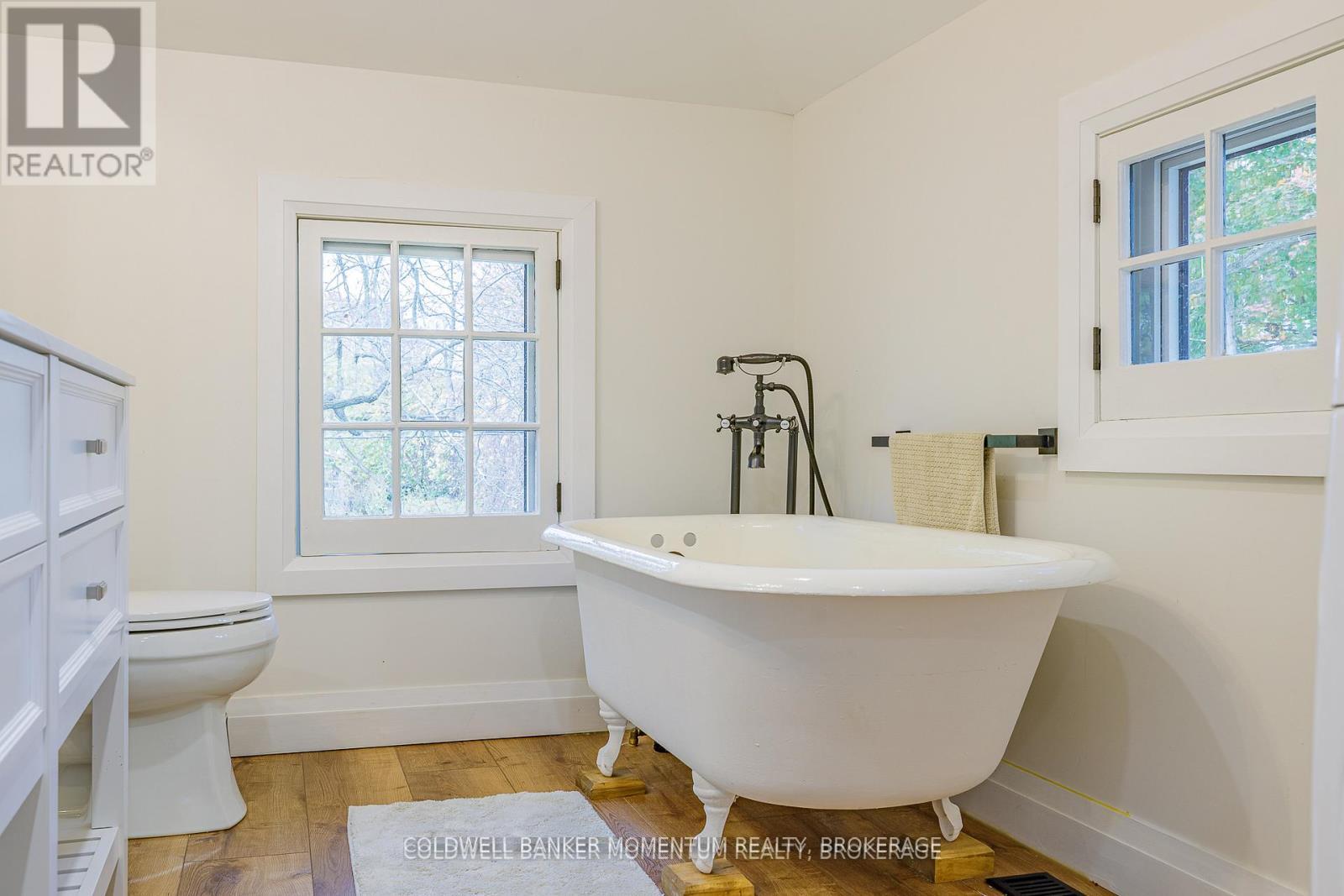 Photo 17 of 10 Betts Avenue, Grimsby, Grimsby Beach — HOMEH