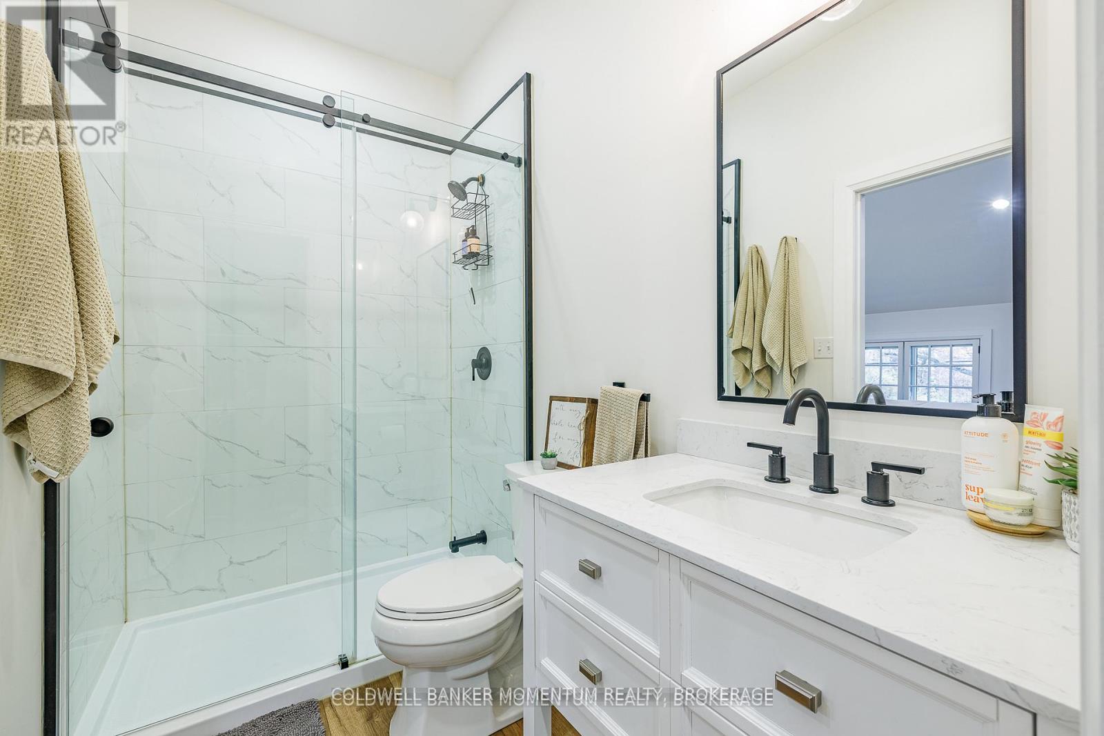 Photo 21 of 10 Betts Avenue, Grimsby, Grimsby Beach — HOMEH