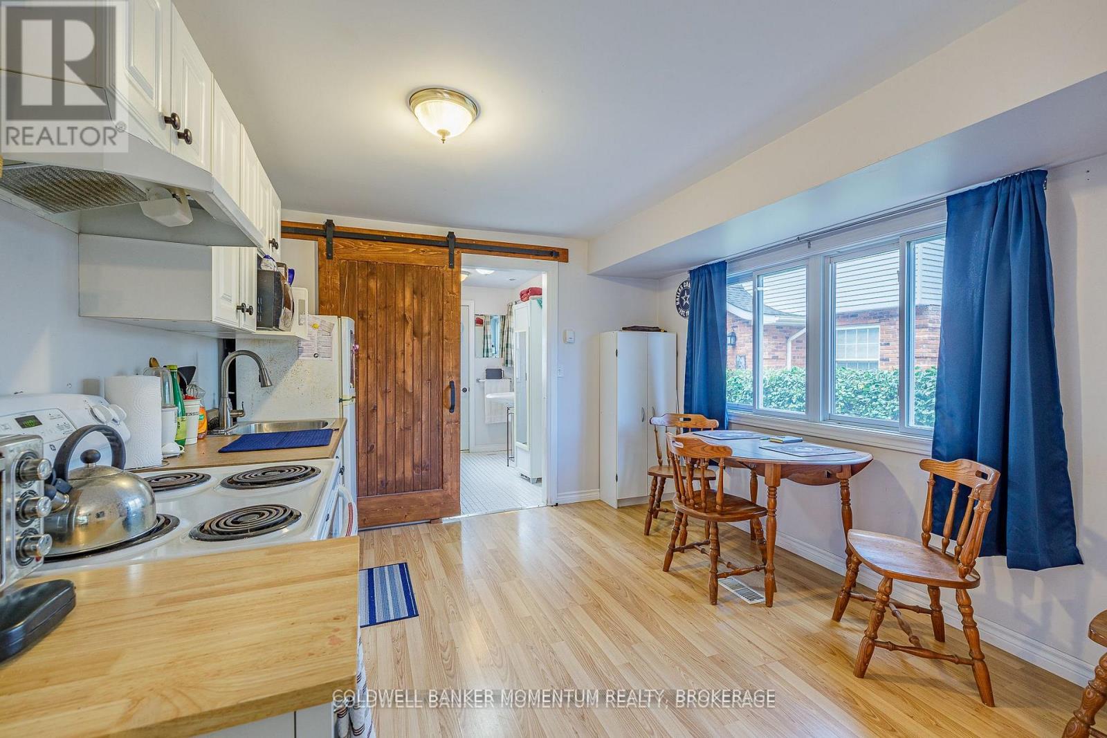 Photo 27 of 10 Betts Avenue, Grimsby, Grimsby Beach — HOMEH