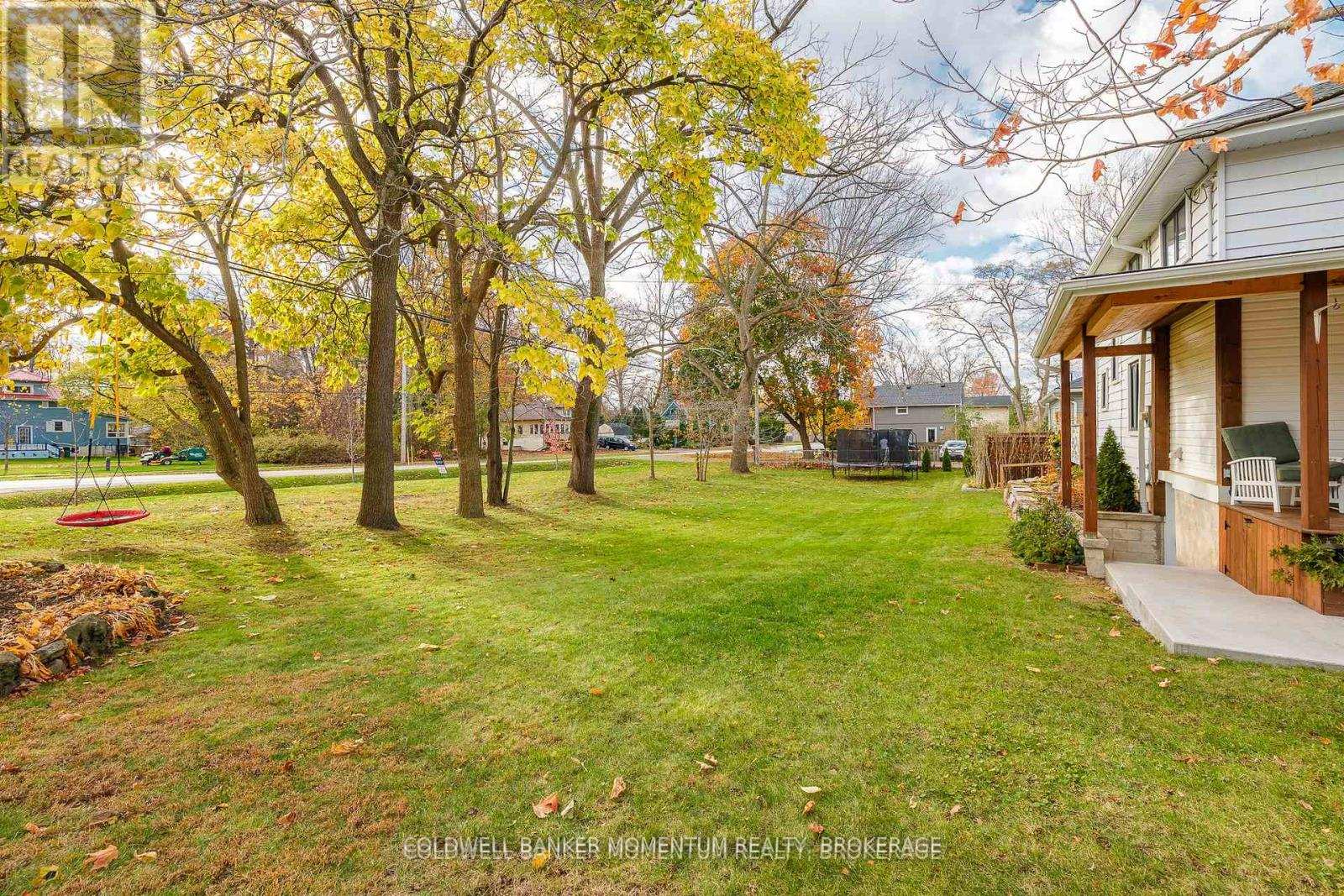 Photo 36 of 10 Betts Avenue, Grimsby, Grimsby Beach — HOMEH