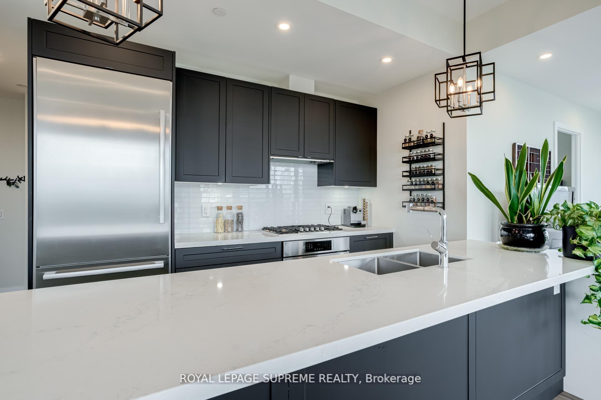 Photo 4 of Unit 2406, 55 Ontario Street, Toronto, Moss Park — HOMEH