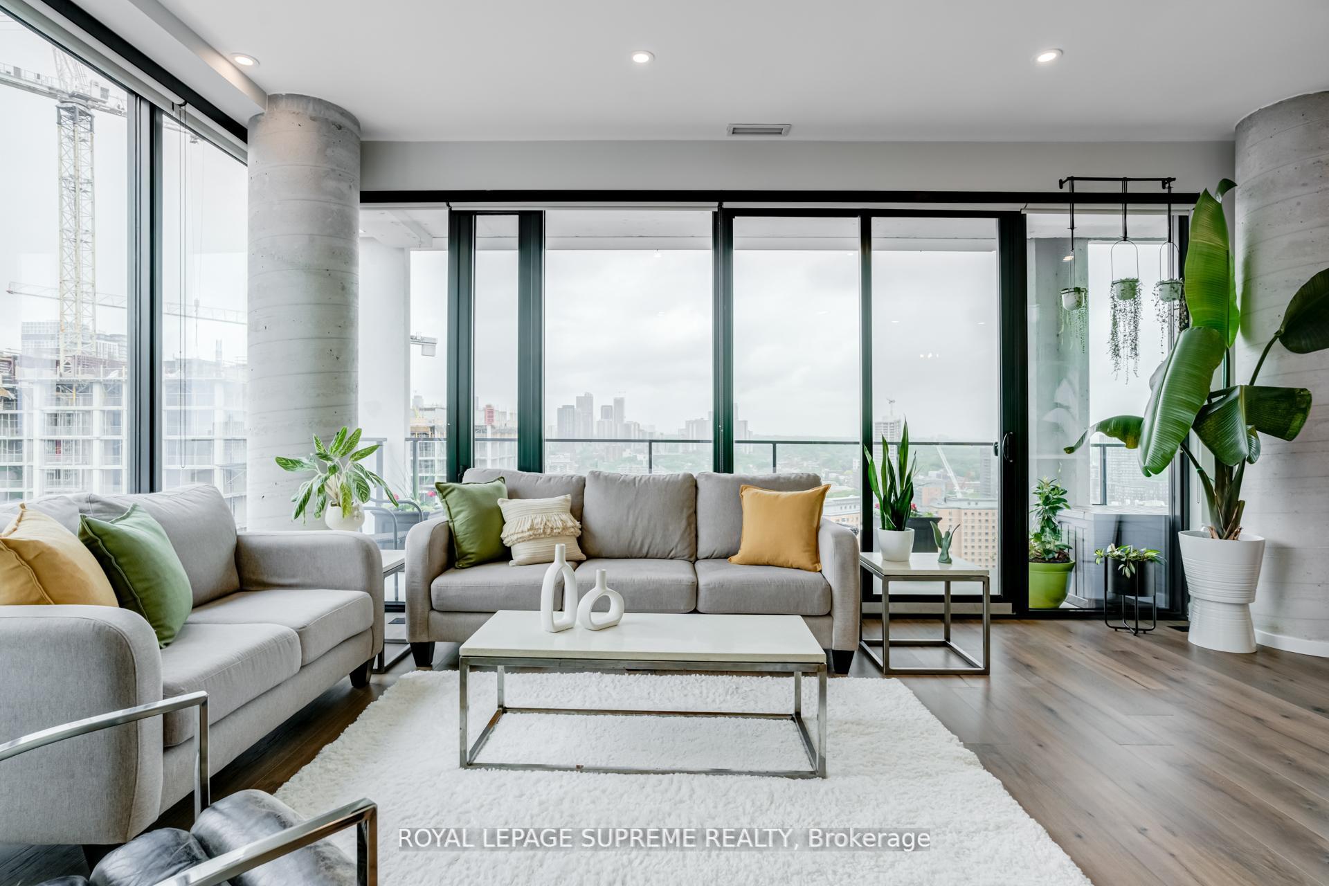 Photo 8 of Unit 2406, 55 Ontario Street, Toronto, Moss Park — HOMEH