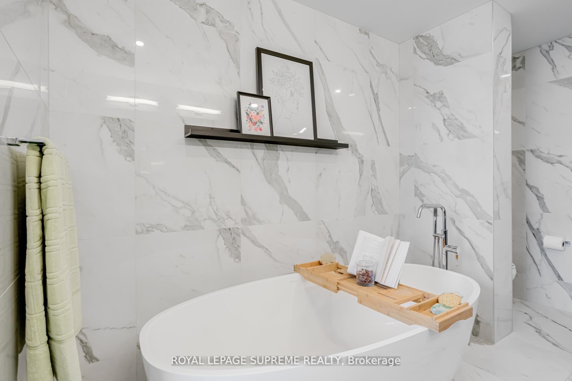 Photo 18 of Unit 2406, 55 Ontario Street, Toronto, Moss Park — HOMEH