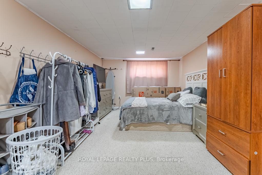 Photo 22 of 431 Sherin Drive, Oakville, West — HOMEH