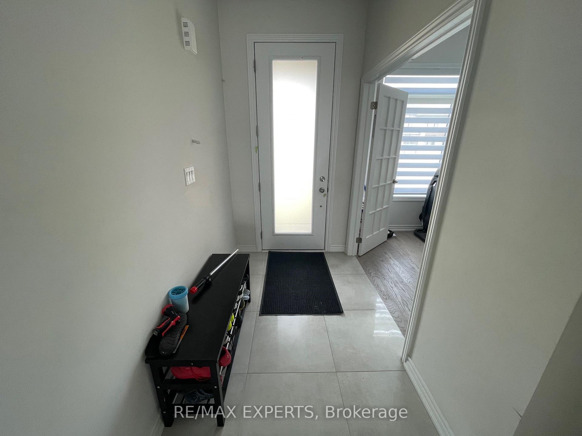 Photo 4 of 24 Del Ray Crescent, Wasaga Beach — HOMEH