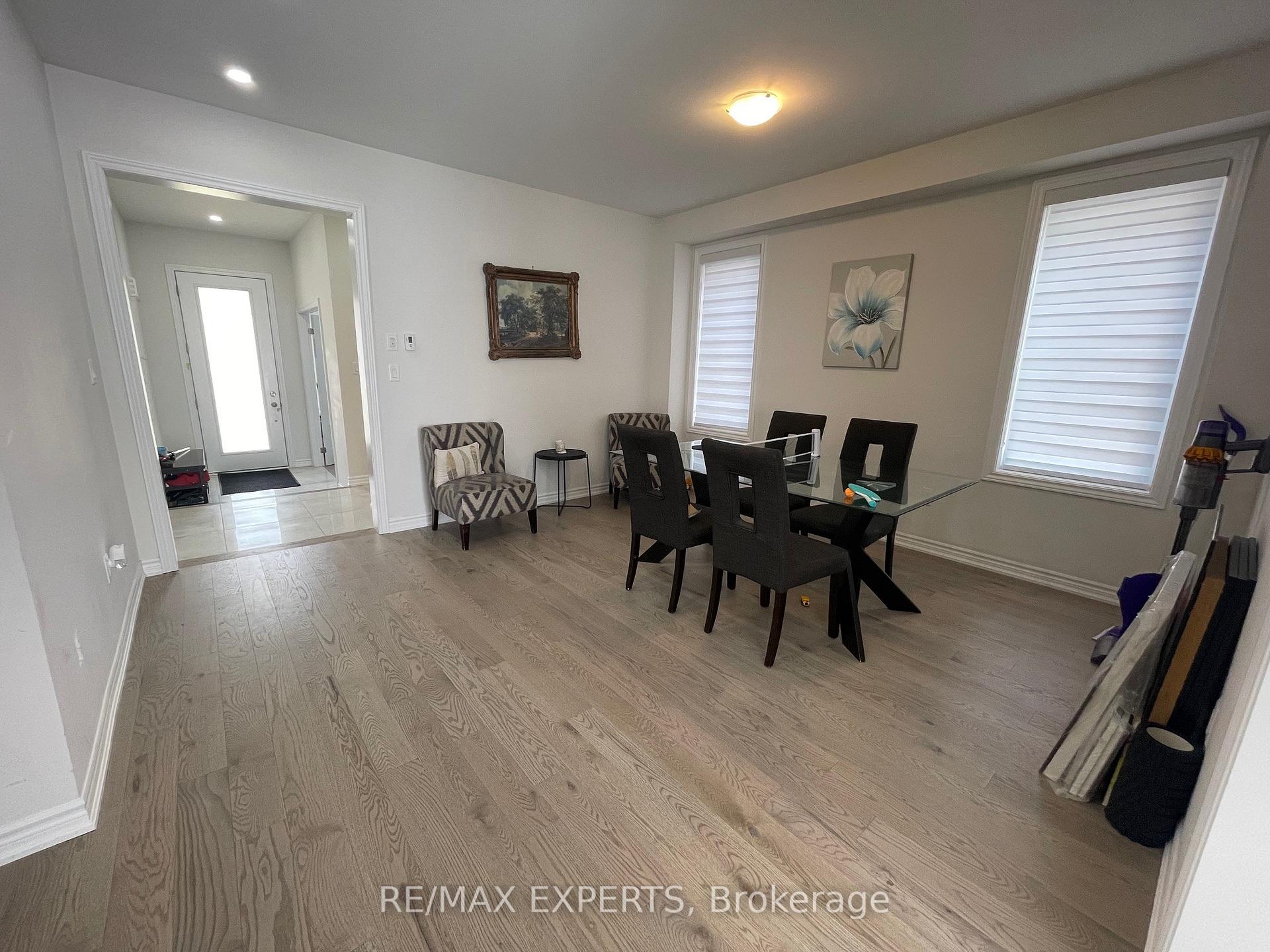 Photo 5 of 24 Del Ray Crescent, Wasaga Beach — HOMEH