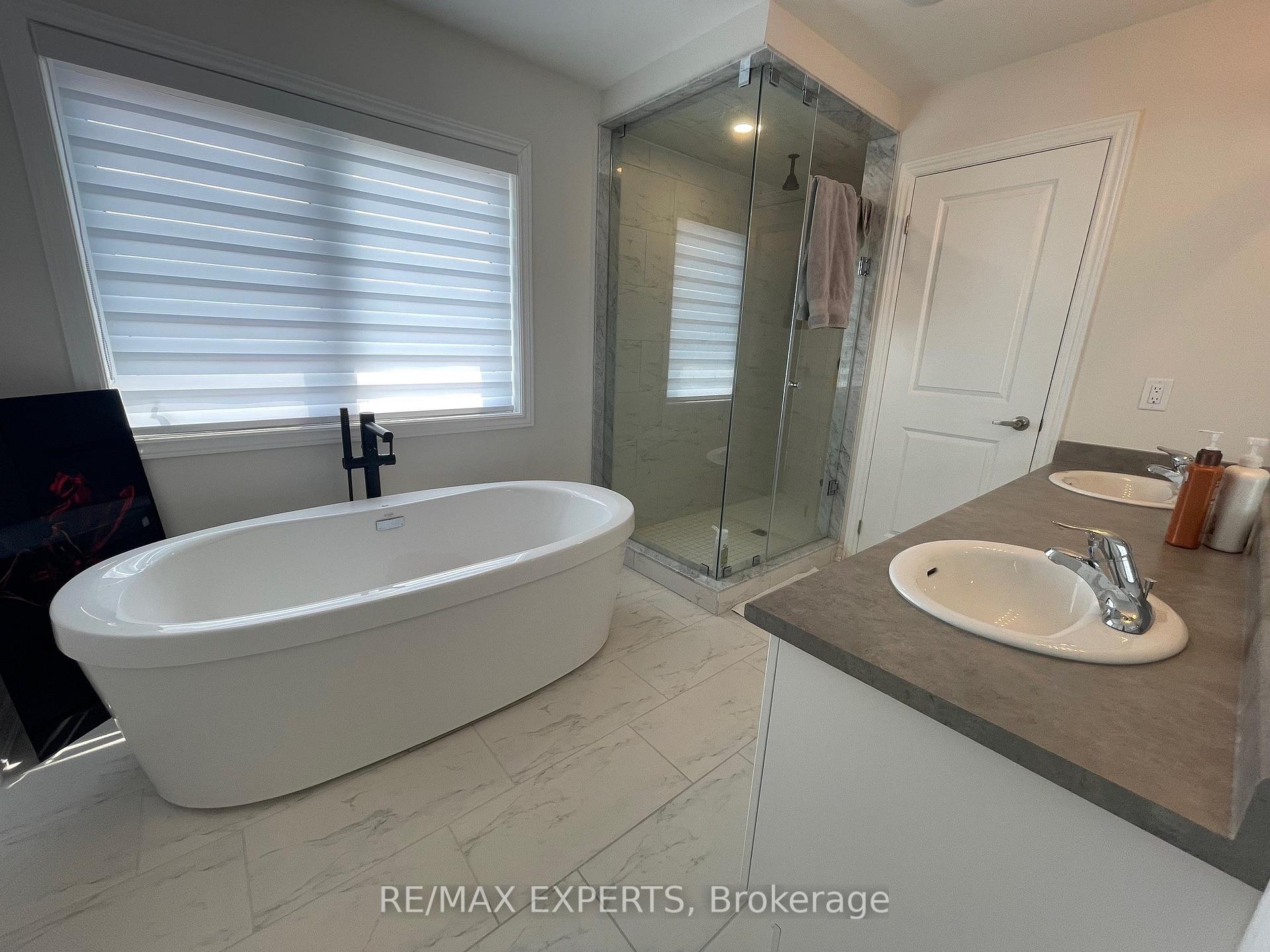 Photo 17 of 24 Del Ray Crescent, Wasaga Beach — HOMEH