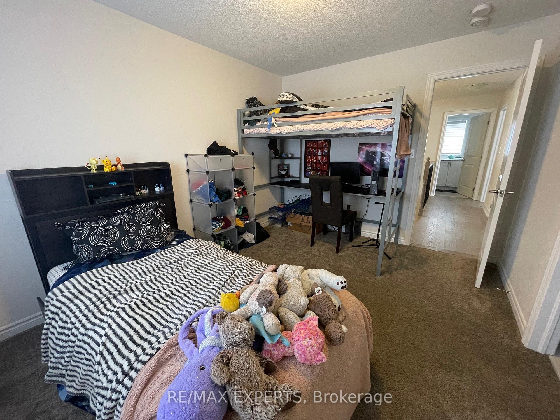 Photo 18 of 24 Del Ray Crescent, Wasaga Beach — HOMEH