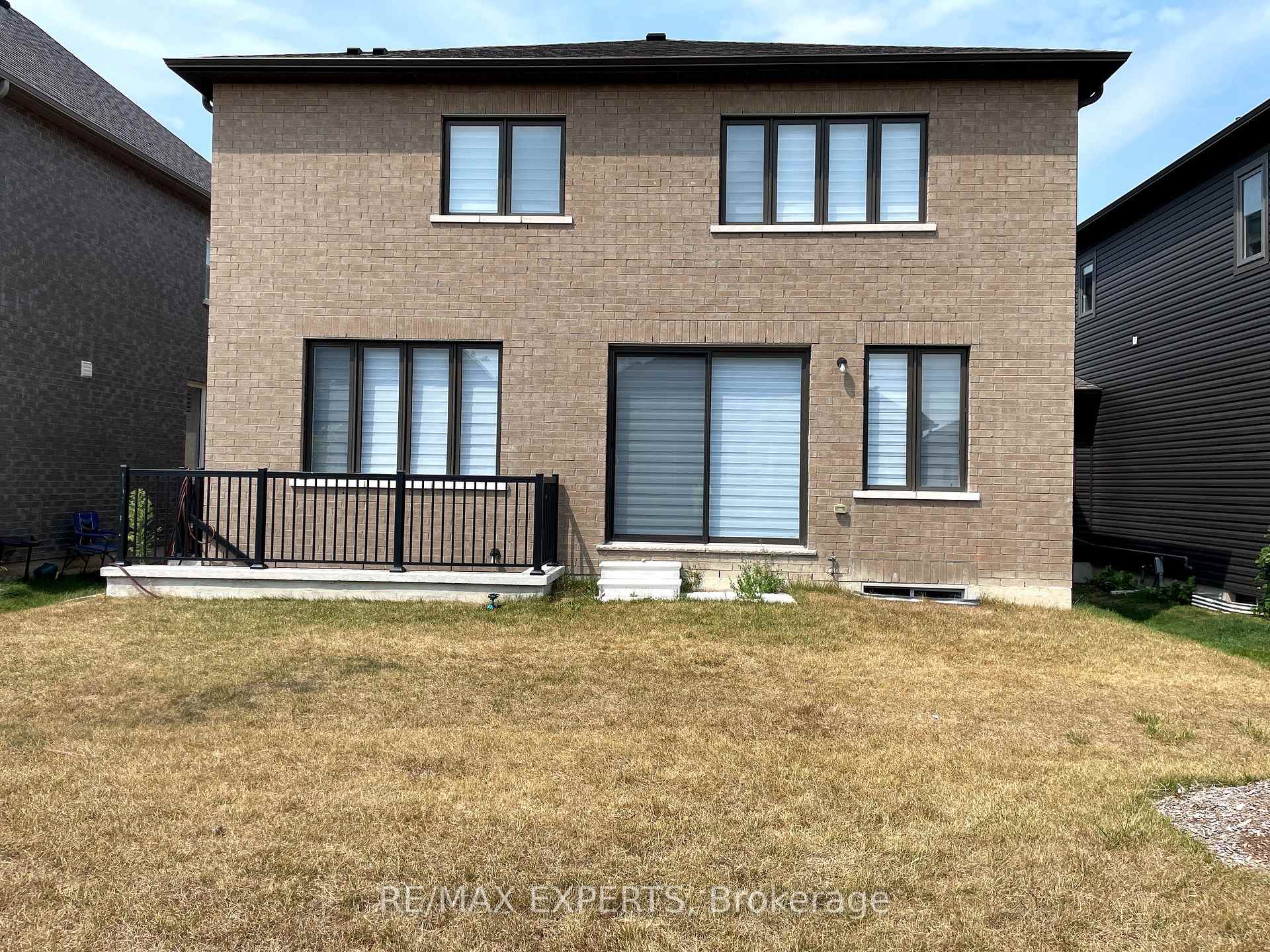 Photo 13 of 24 Del Ray Crescent, Wasaga Beach — HOMEH