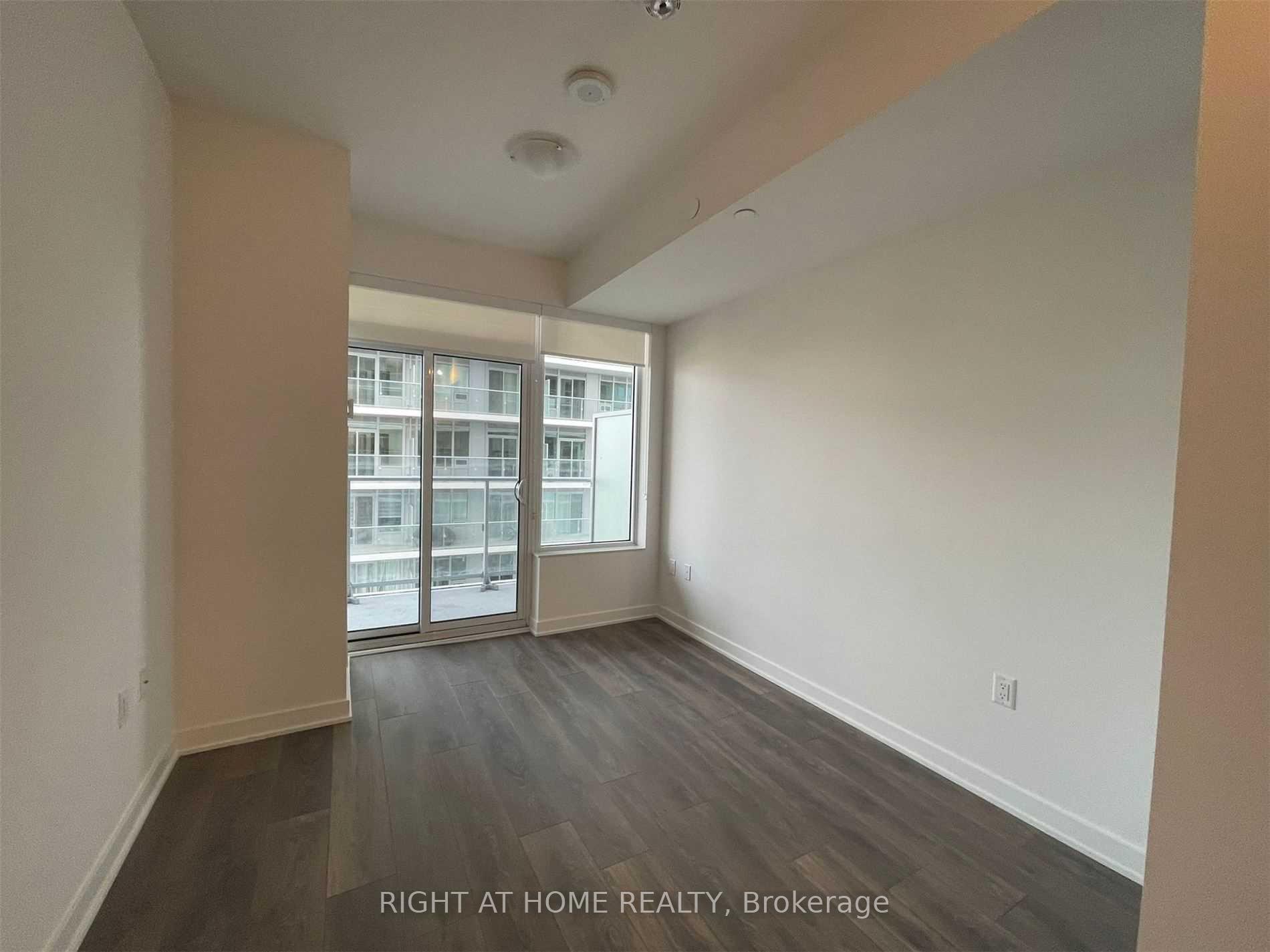 Photo 6 of Unit 2914, 195 Redpath Avenue, Toronto, Mount Pleasant West — HOMEH