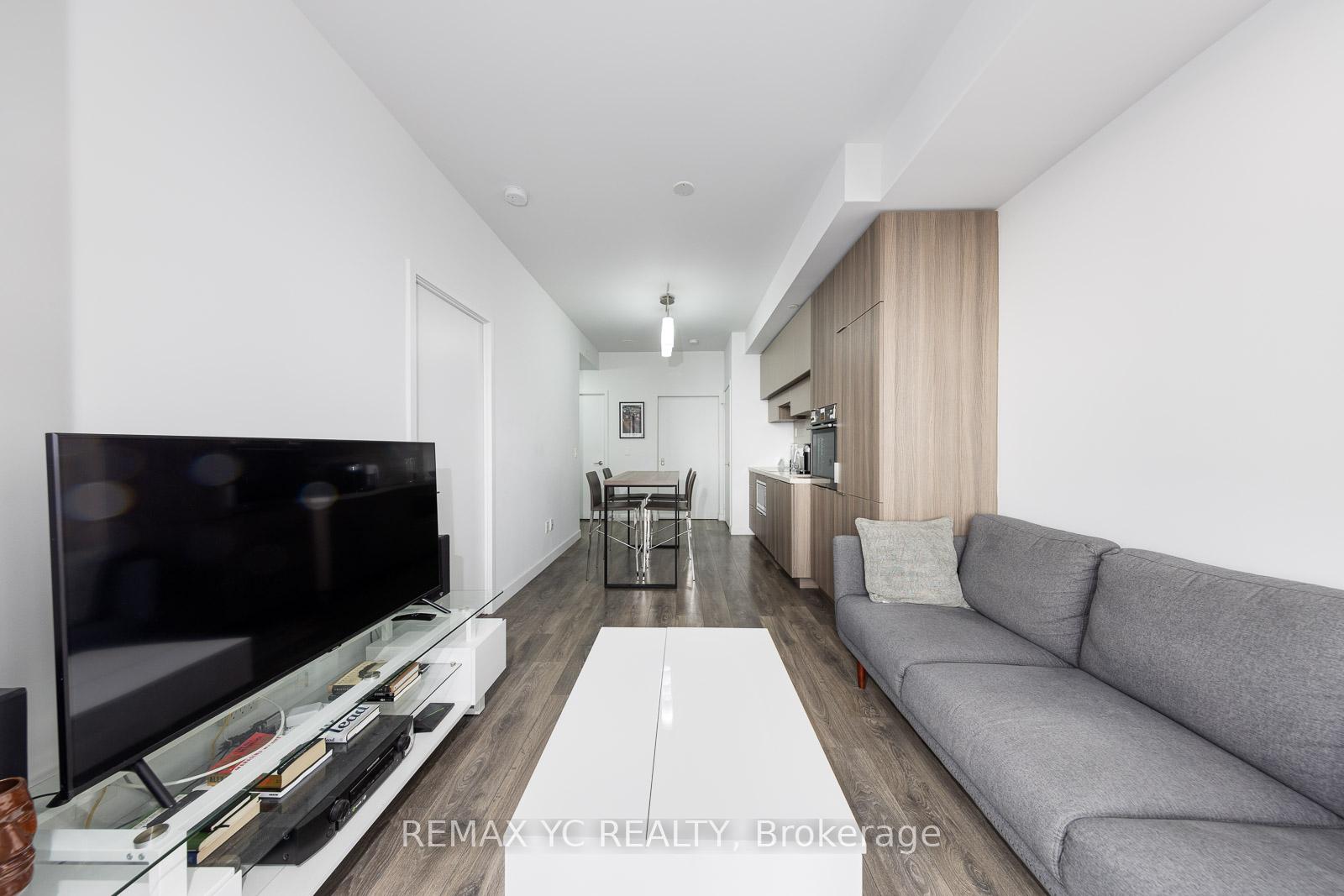 Photo 9 of Unit 4801, 8 Eglinton Avenue E, Toronto, Mount Pleasant West — HOMEH