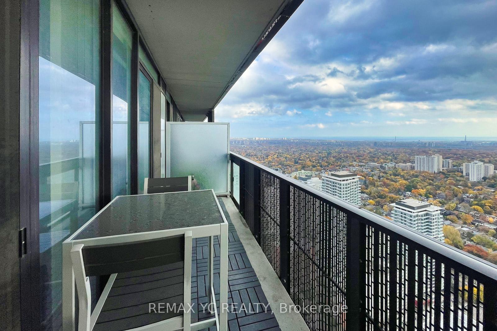 Photo 23 of Unit 4801, 8 Eglinton Avenue E, Toronto, Mount Pleasant West — HOMEH