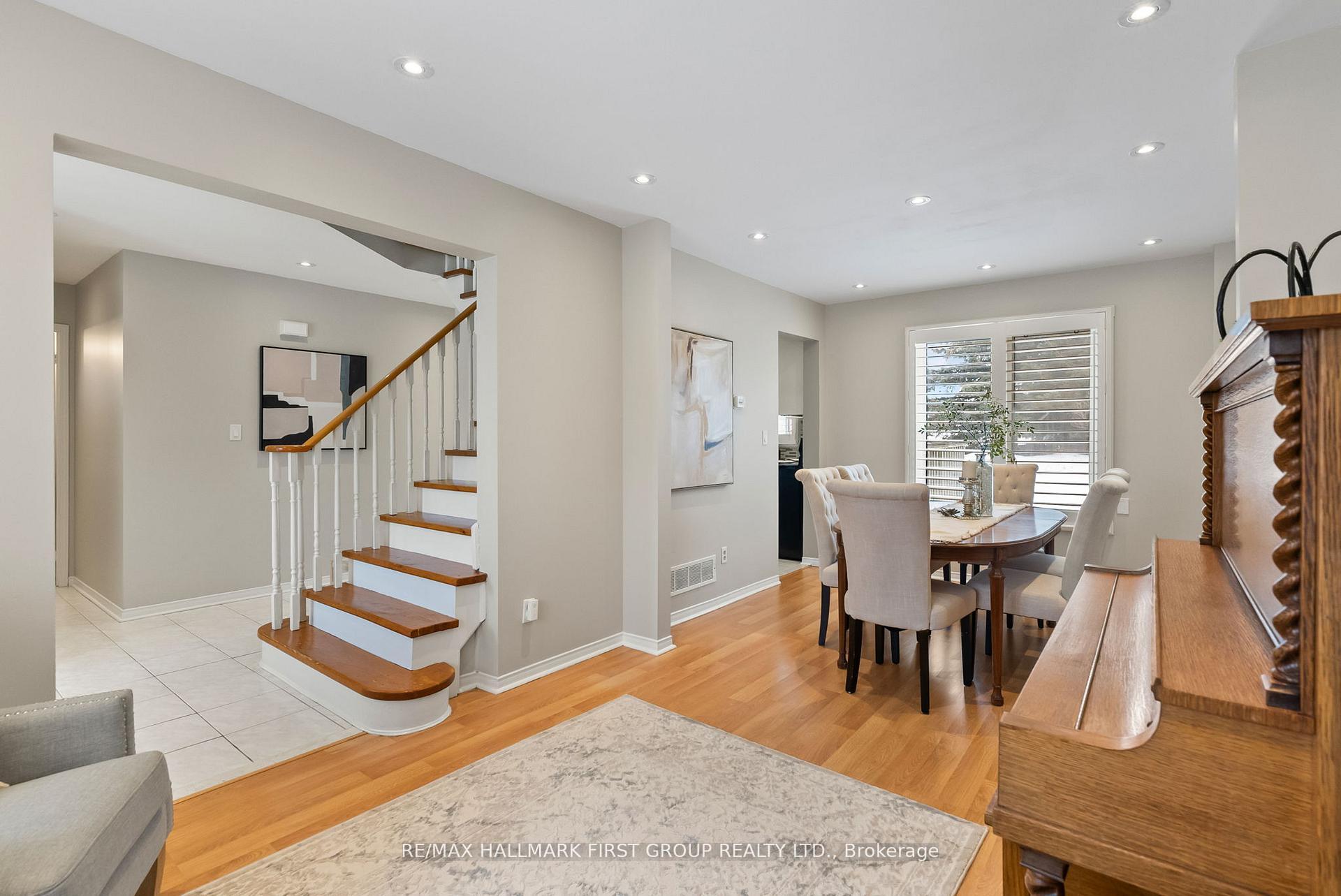Photo 6 of 30 Willowbrook Drive, Whitby, Pringle Creek — HOMEH